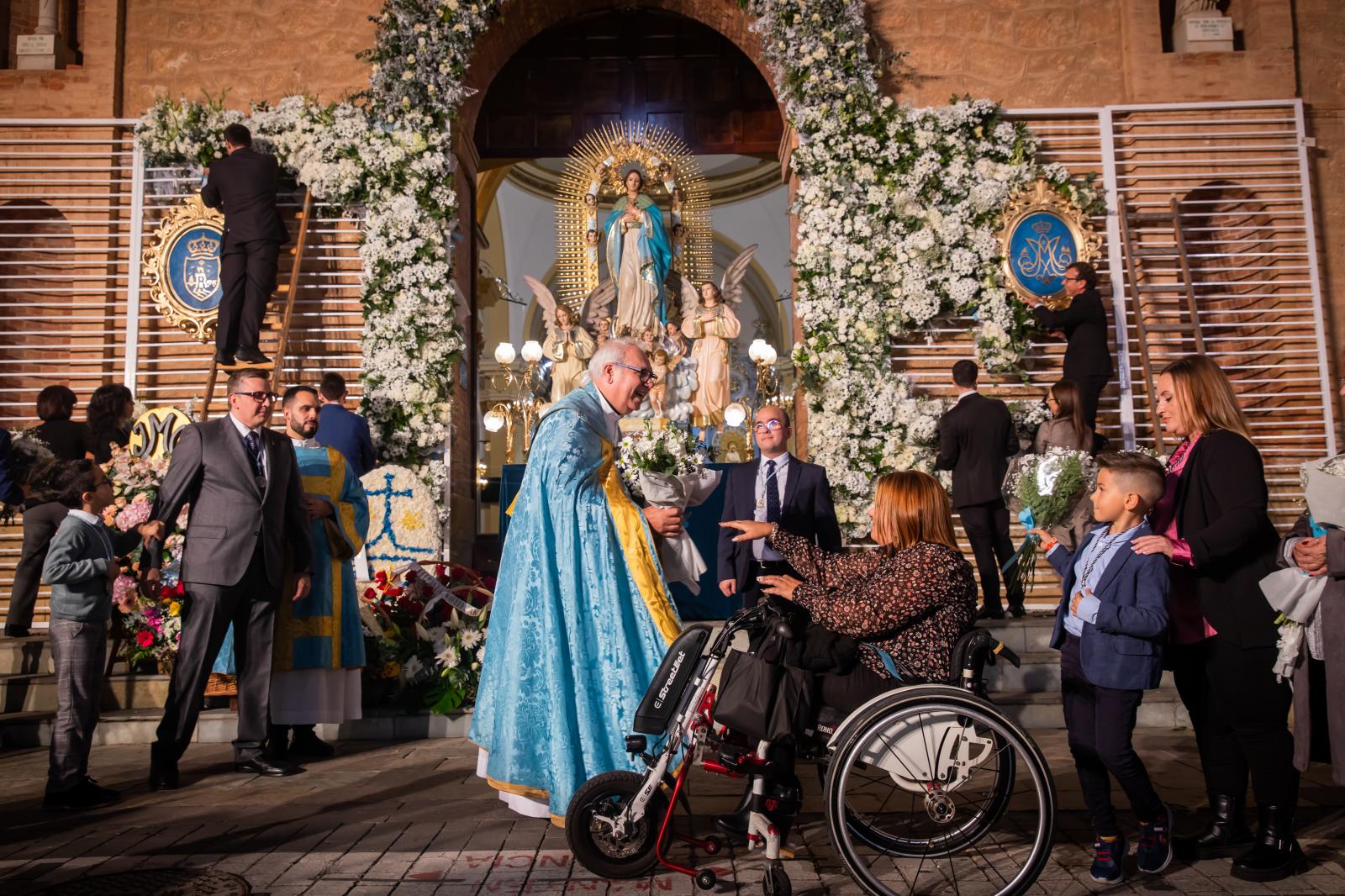 Las imágenes de la ofrenda floral a la Purísima en Torrevieja