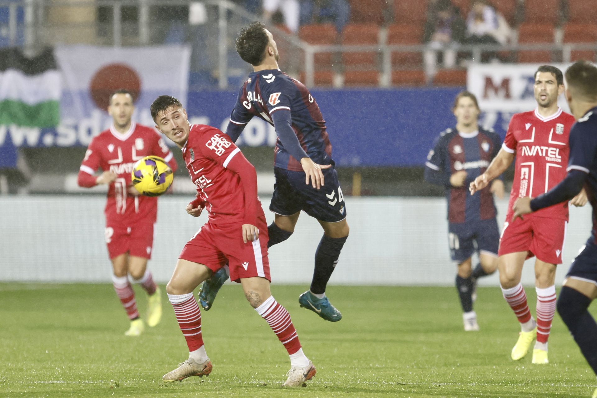 La derrota del Cartagena frente al Eibar, en imágenes