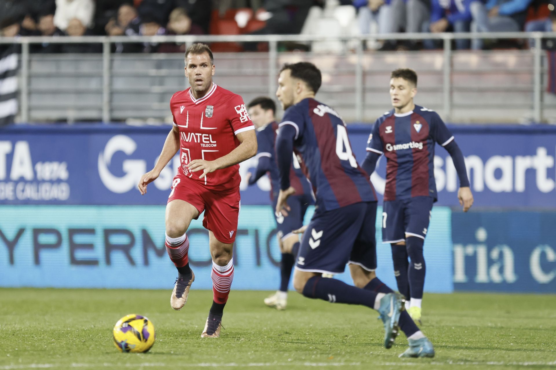 La derrota del Cartagena frente al Eibar, en imágenes