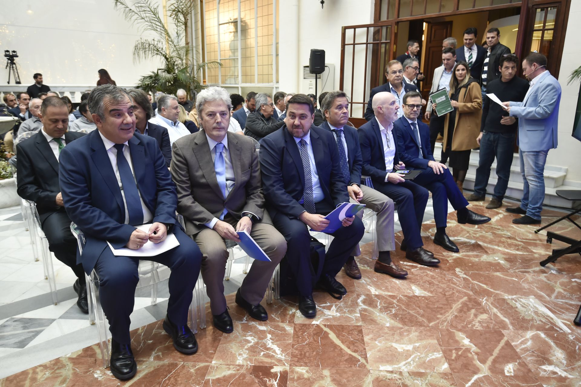 Las imágenes del foro &#039;Biometano: Retos y Oportunidades en la Región de Murcia&#039;