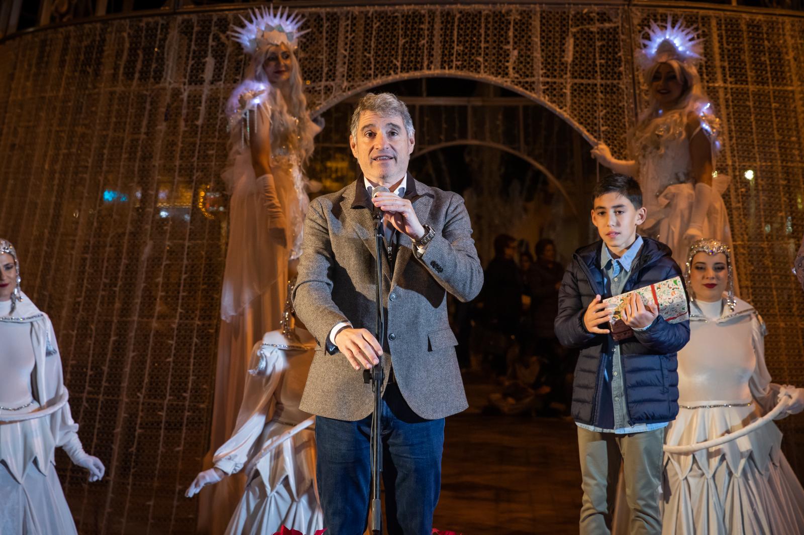 El encendido de las luces de Navidad de Orihuela, en imágenes