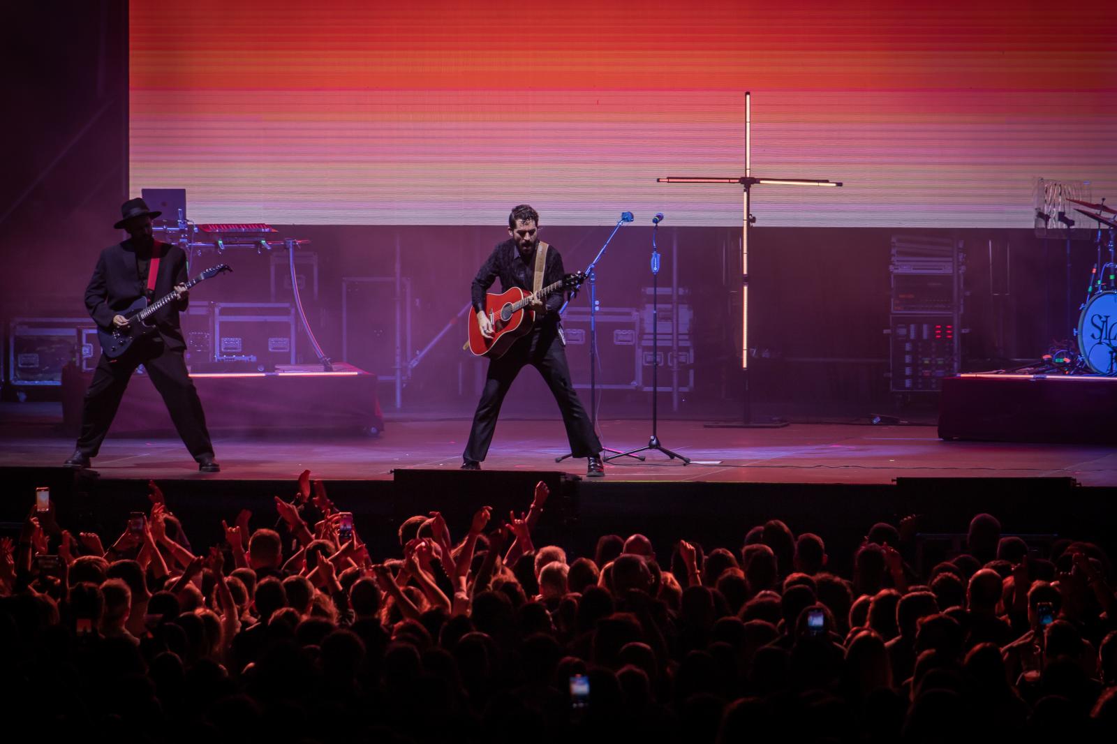 Las imágenes del concierto de Lori Meyers y Siloé en Torrevieja