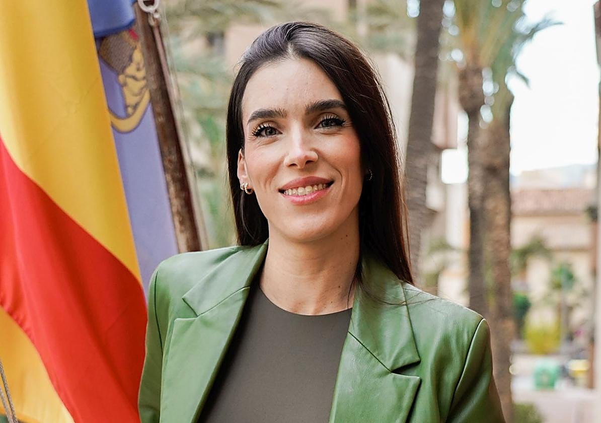 María Cánovas, en el balcón del Ayuntamiento.