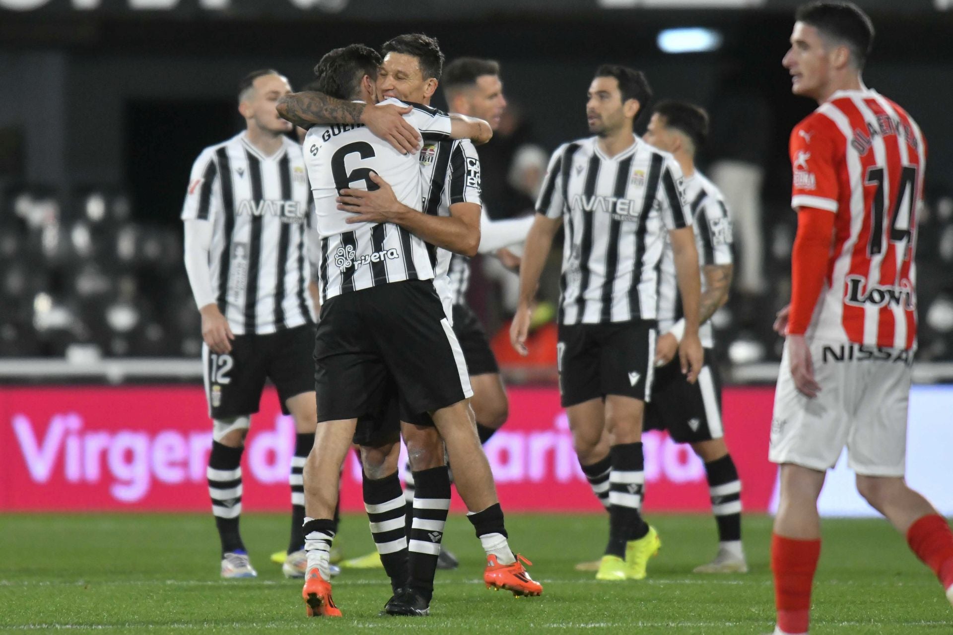 Las imágenes de la victoria del Cartagena frente al Sporting (1-0)