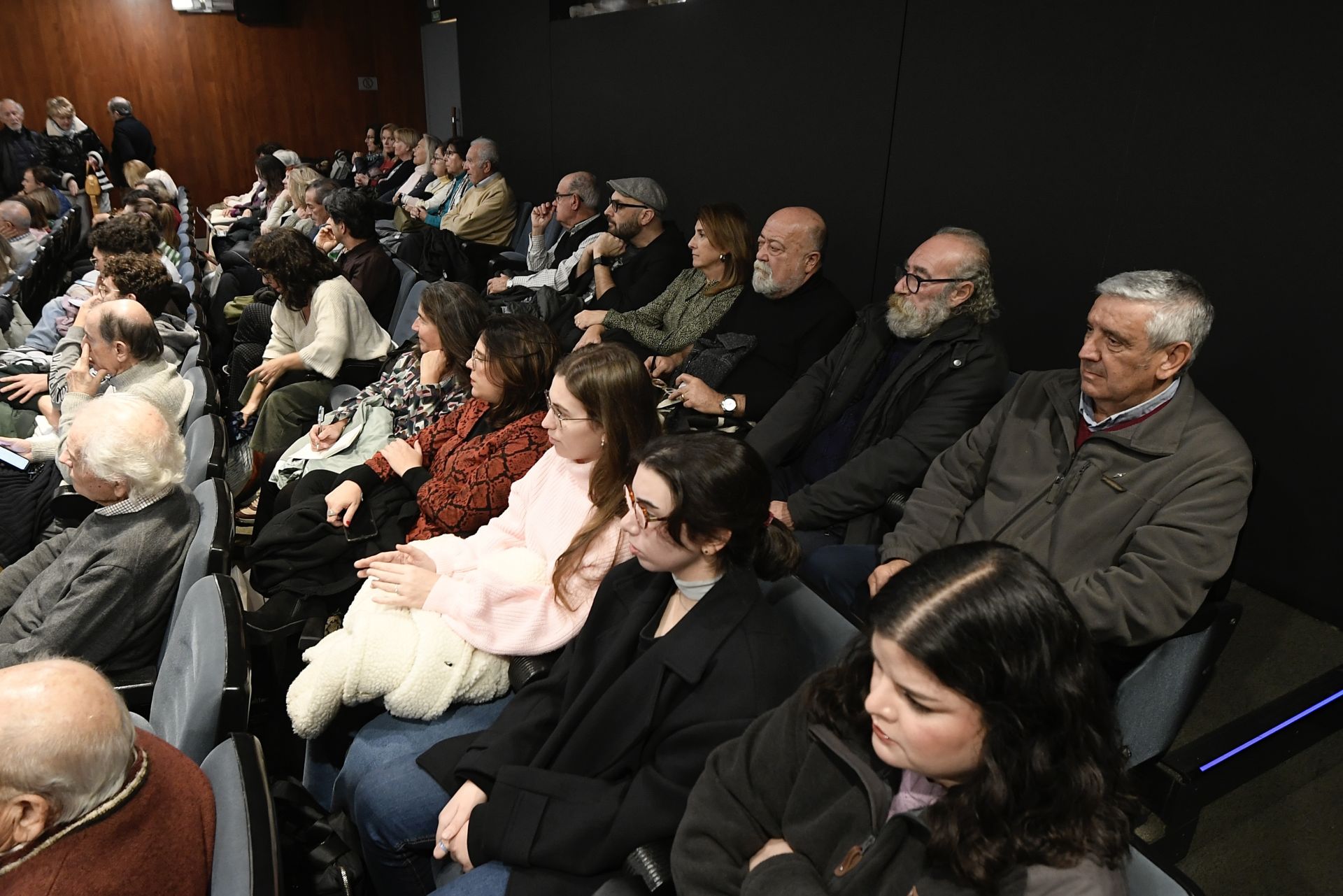 Las imágenes de Miguel Falomir en el Aula de Cultura de LA VERDAD