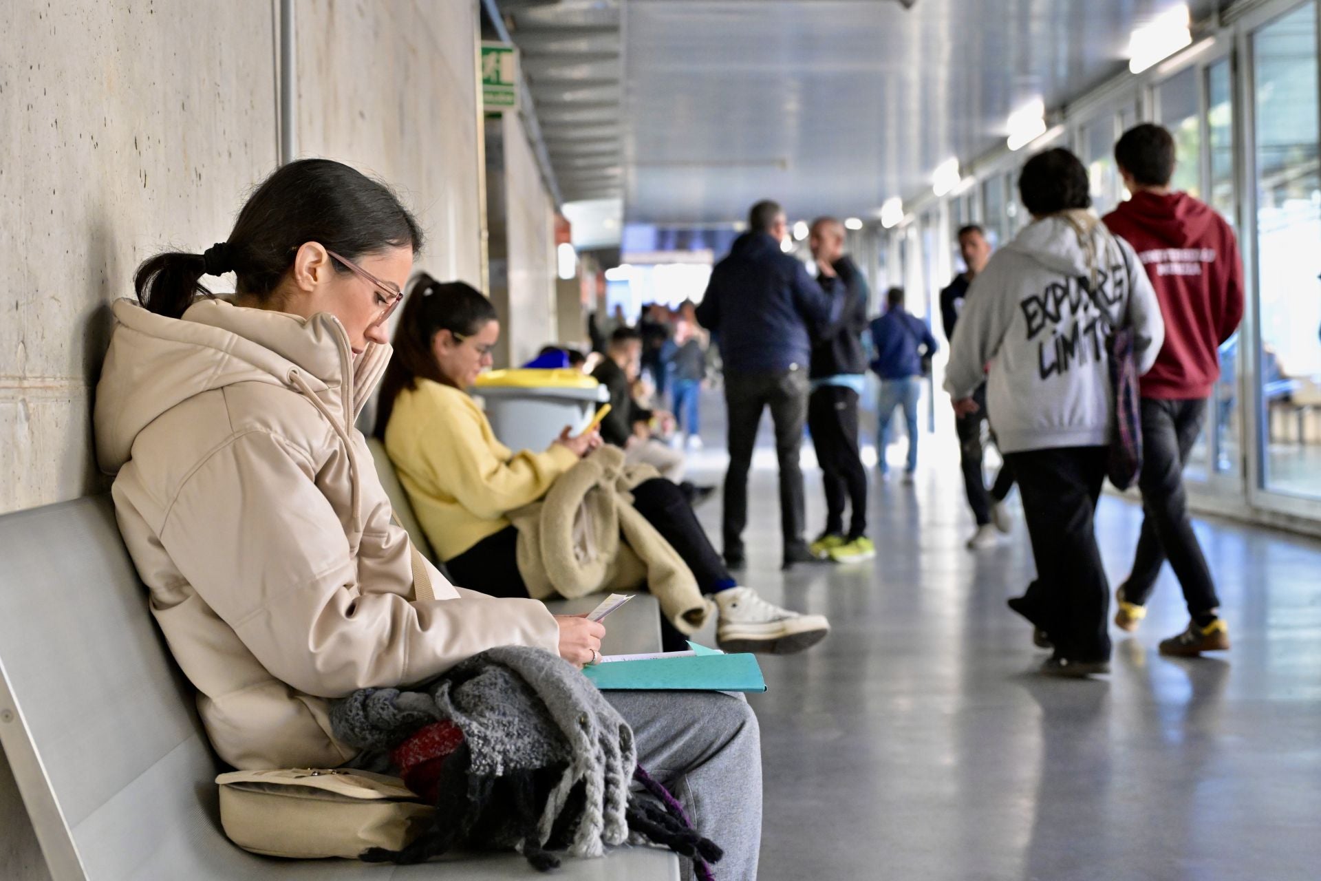 Las oposiciones de la Administración General del Estado en la Región de Murcia, en imágenes