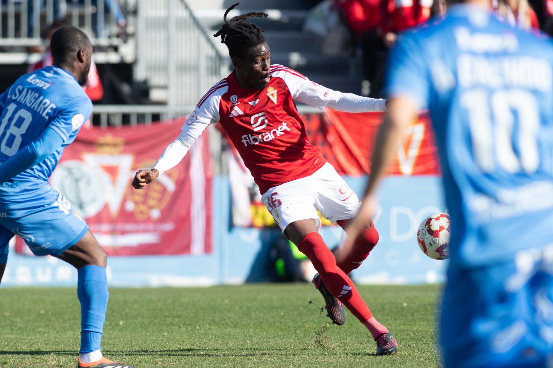 El empate del Real Murcia frente al Fuenlabrada, en imágenes