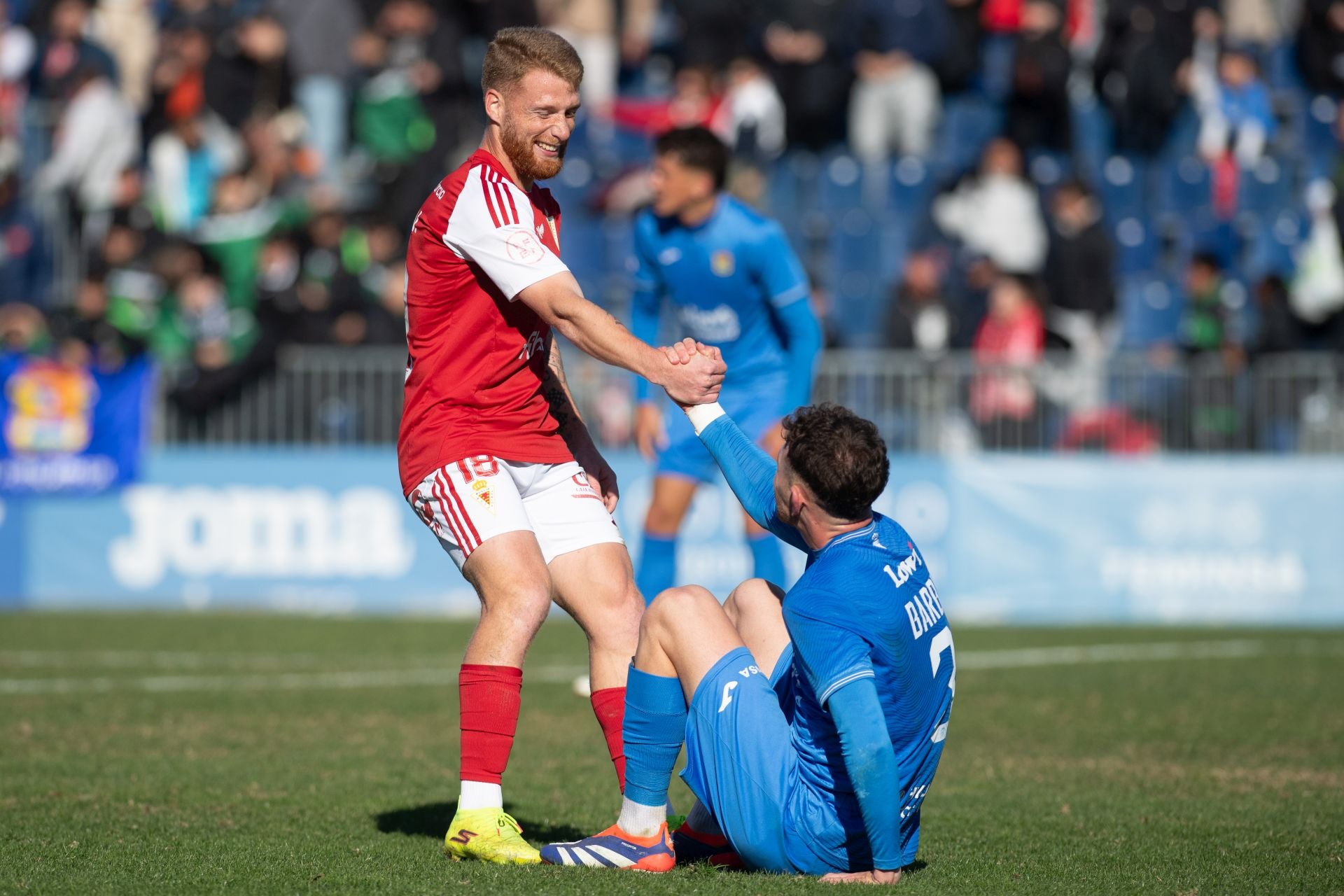 El empate del Real Murcia frente al Fuenlabrada, en imágenes
