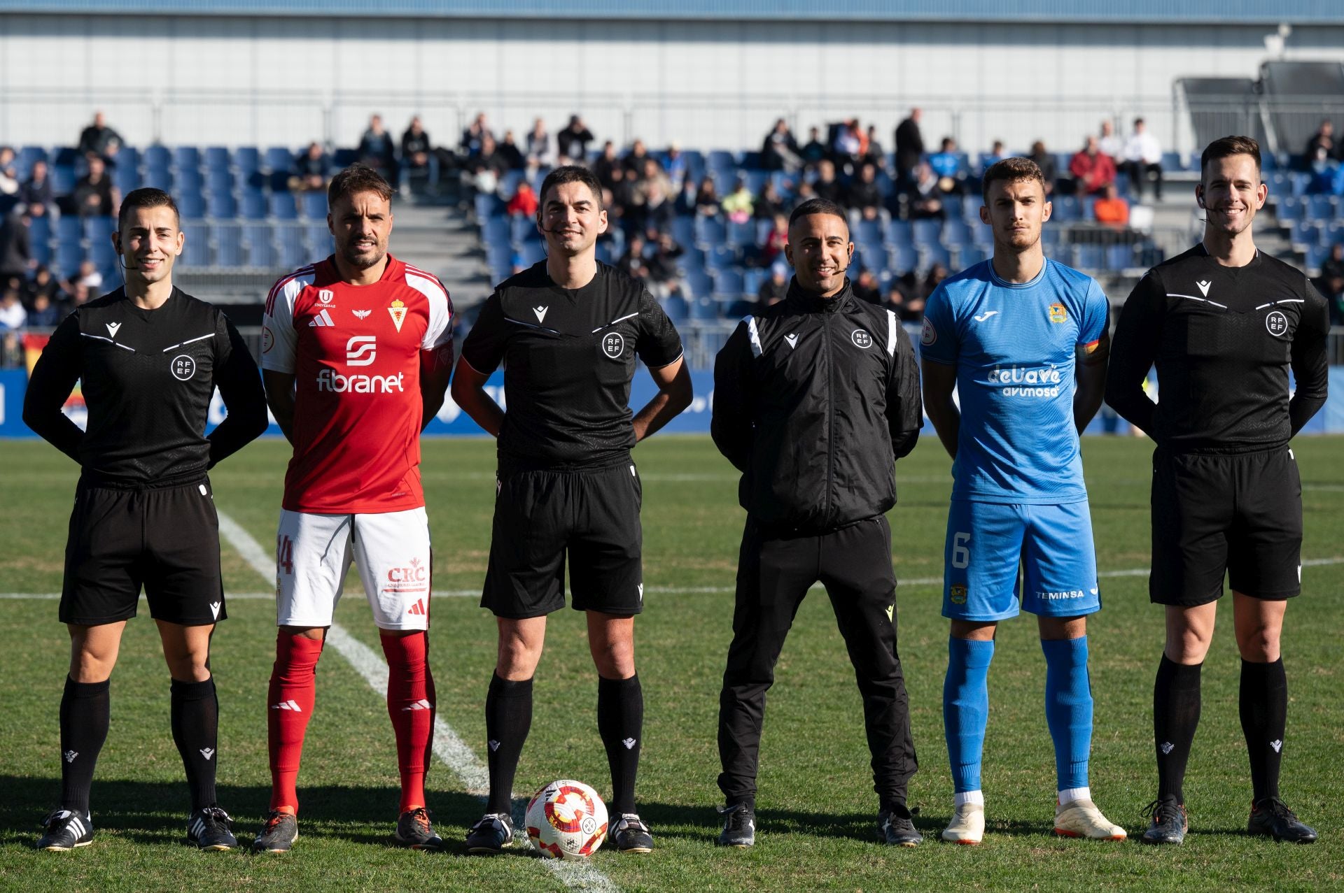 El empate del Real Murcia frente al Fuenlabrada, en imágenes