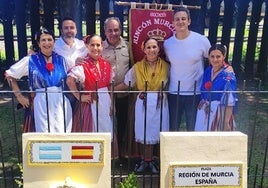 Inauguración de la plaza Región de Murcia en Rosario.