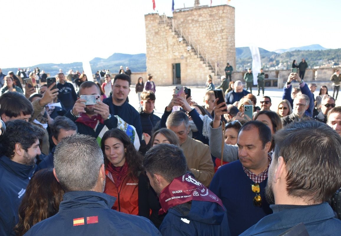 Imágenes de la visita de Díaz Ayuso - II Basílica Vera Cruz