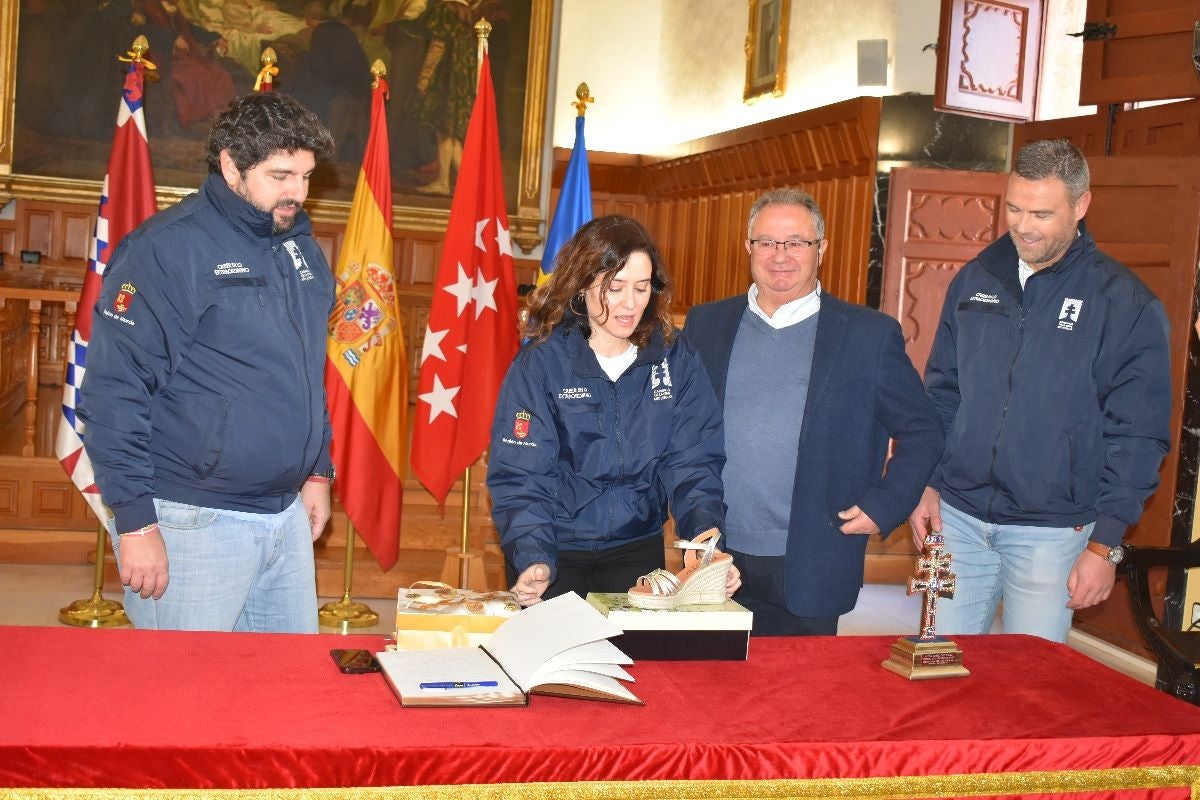 Imágenes de la visita de Díaz Ayuso - III Ayuntamiento