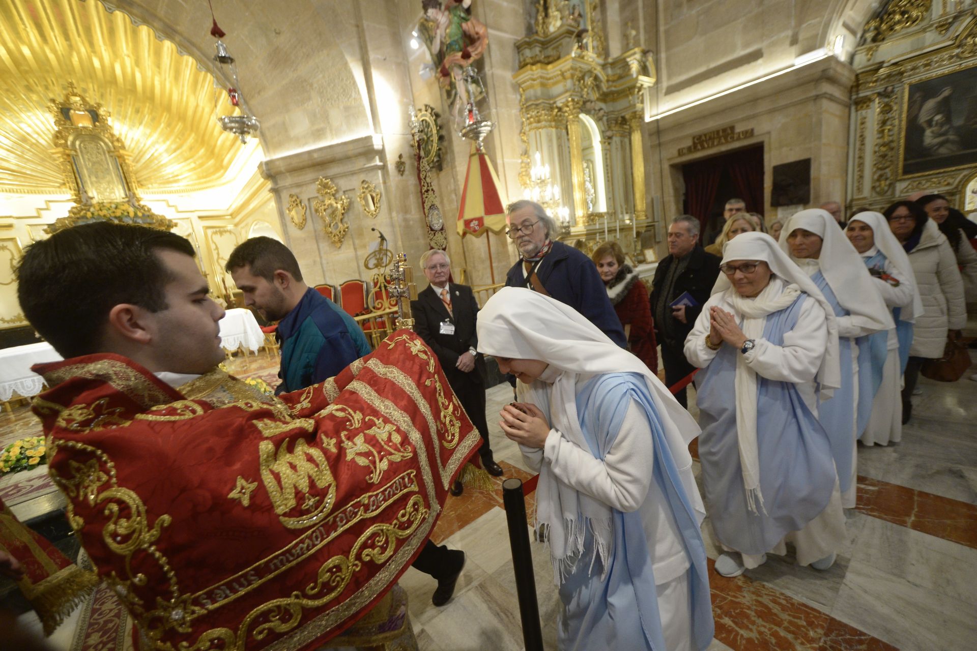 La Ciudad Santa de Caravaca de la Cruz abrió al mundo su cuarto Año Jubilar con un acto religioso presidido por el arzobispo de Granada. Decenas de miles de personas han visitado este año Caravaca.