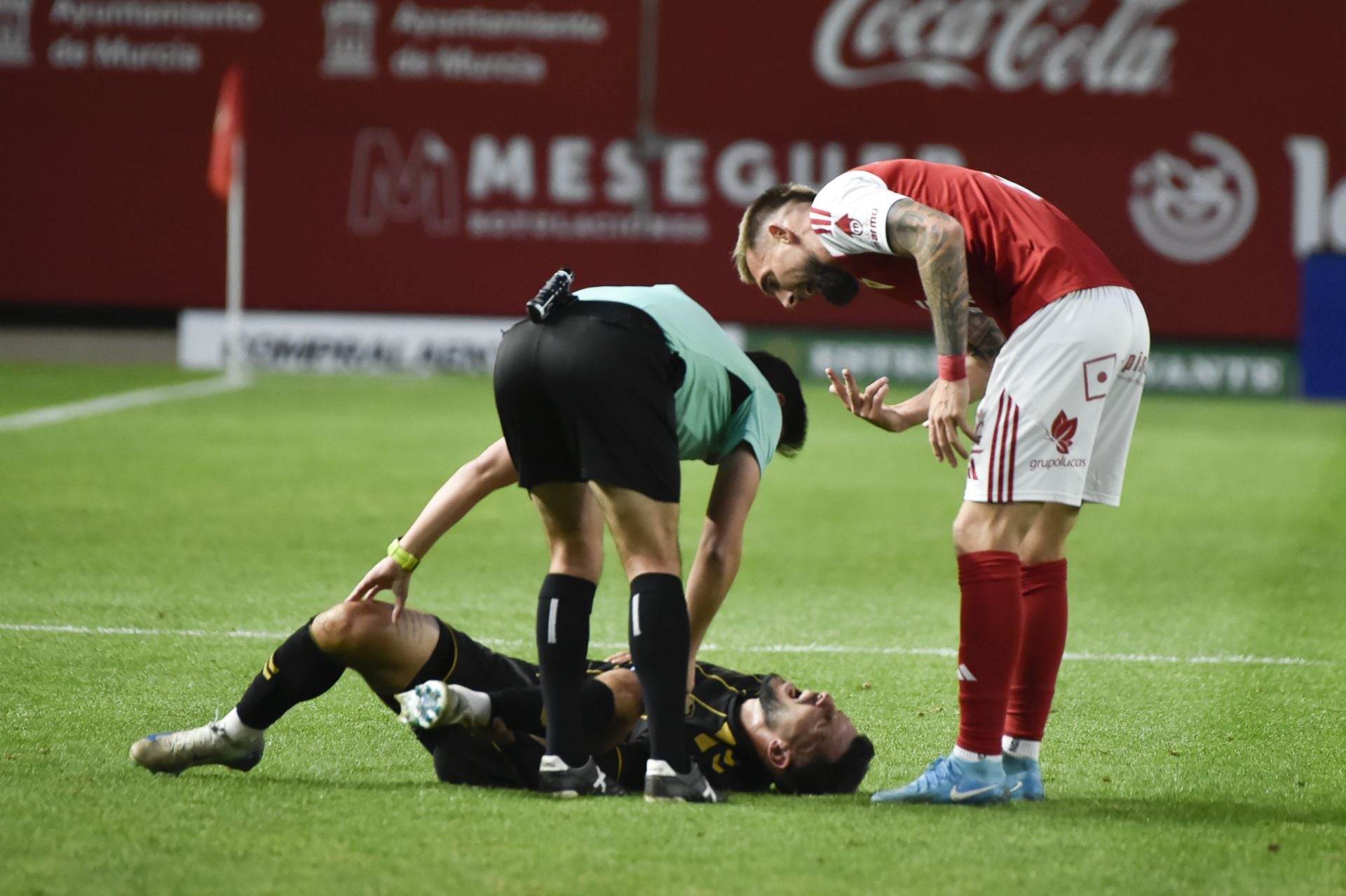 El empate del Real Murcia frente al Intercity, en imágenes