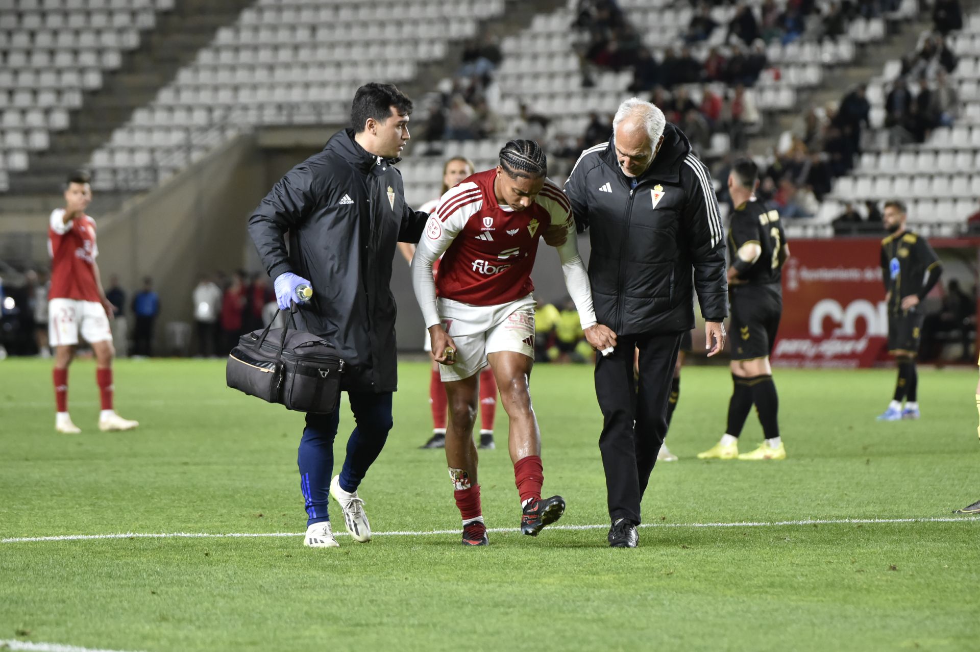 El empate del Real Murcia frente al Intercity, en imágenes