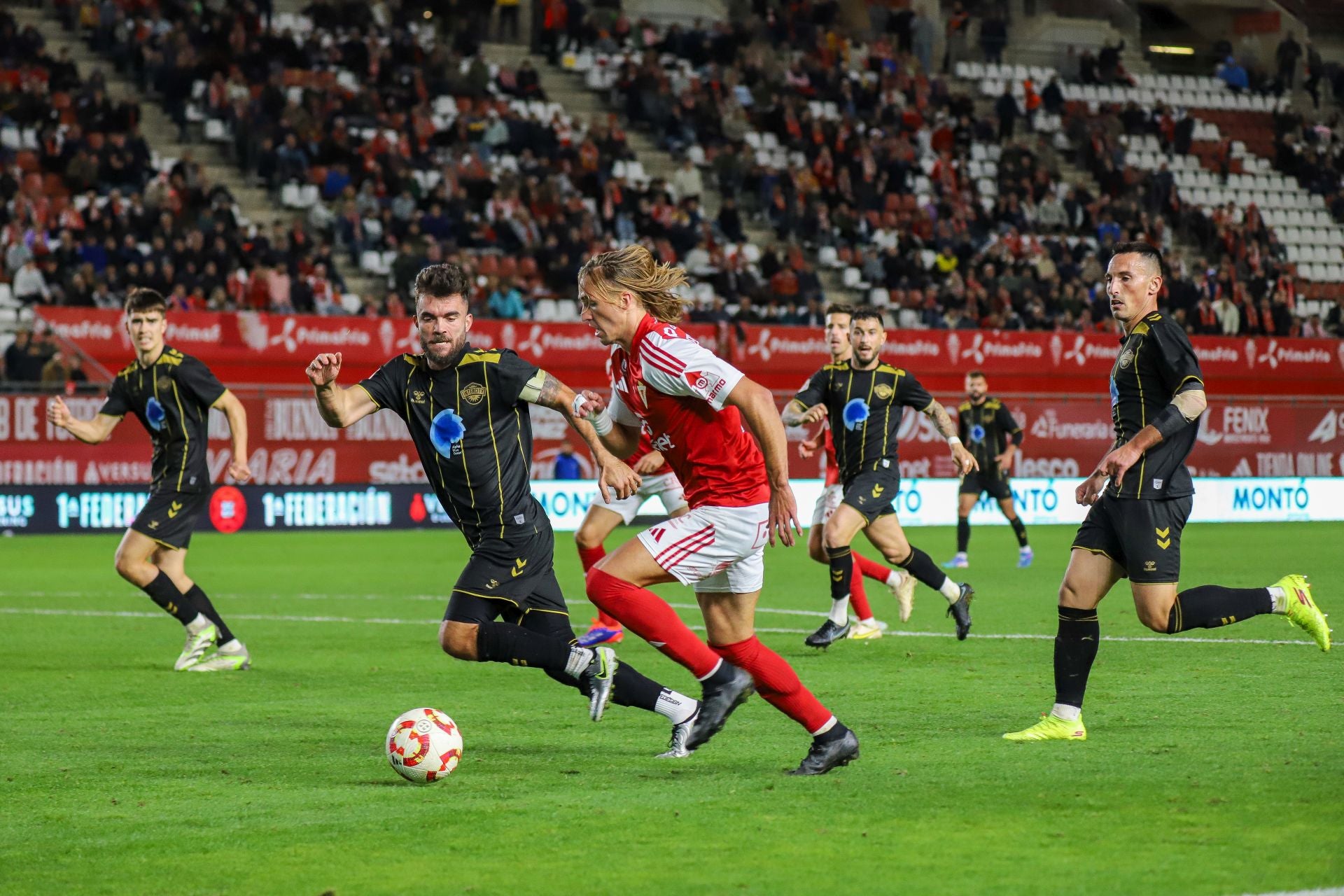 El empate del Real Murcia frente al Intercity, en imágenes