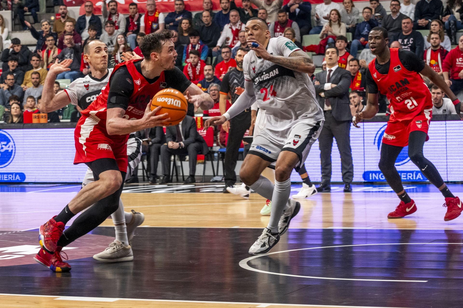 La victoria del UCAM Murcia ante el Granada, en imágenes