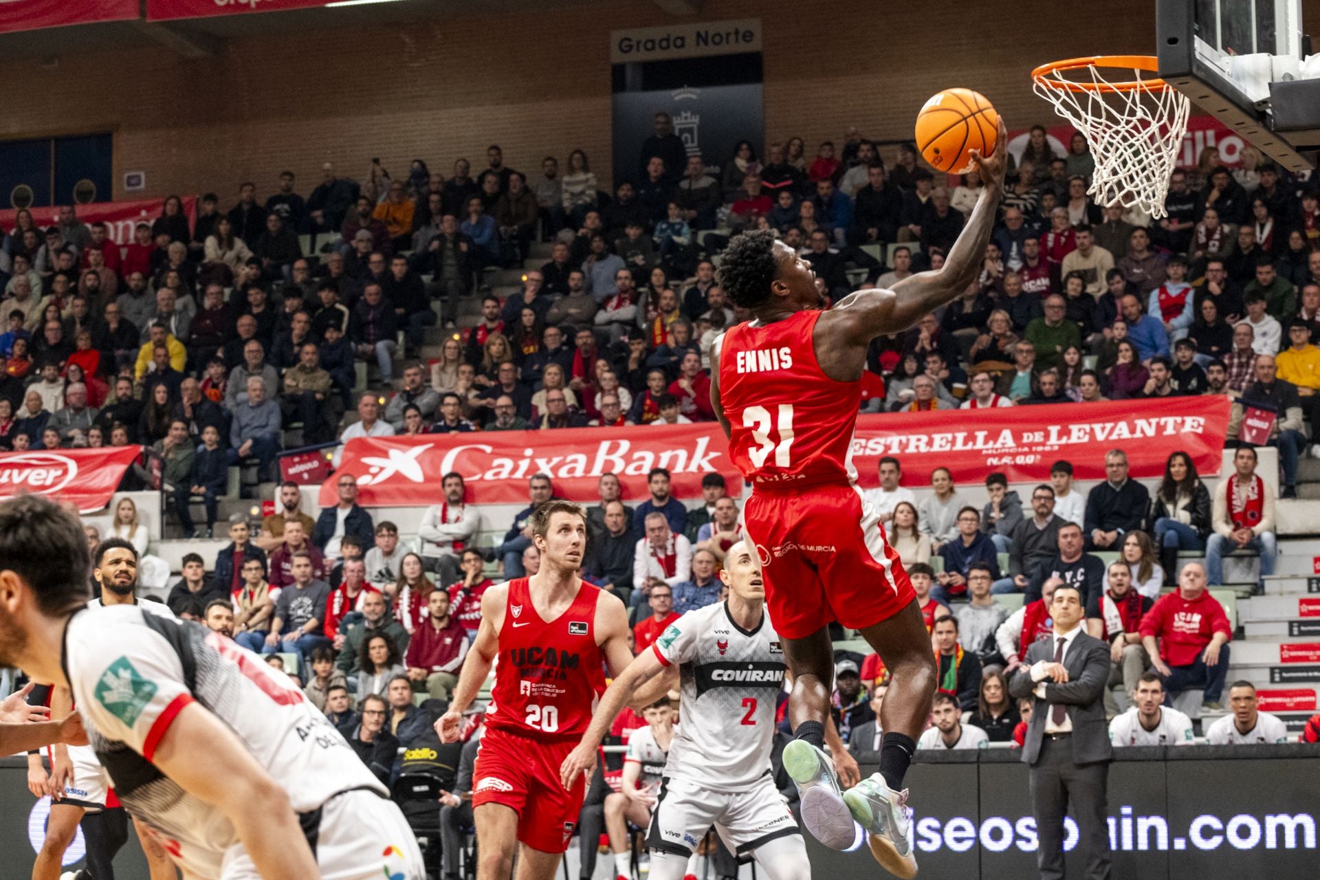 La victoria del UCAM Murcia ante el Granada, en imágenes