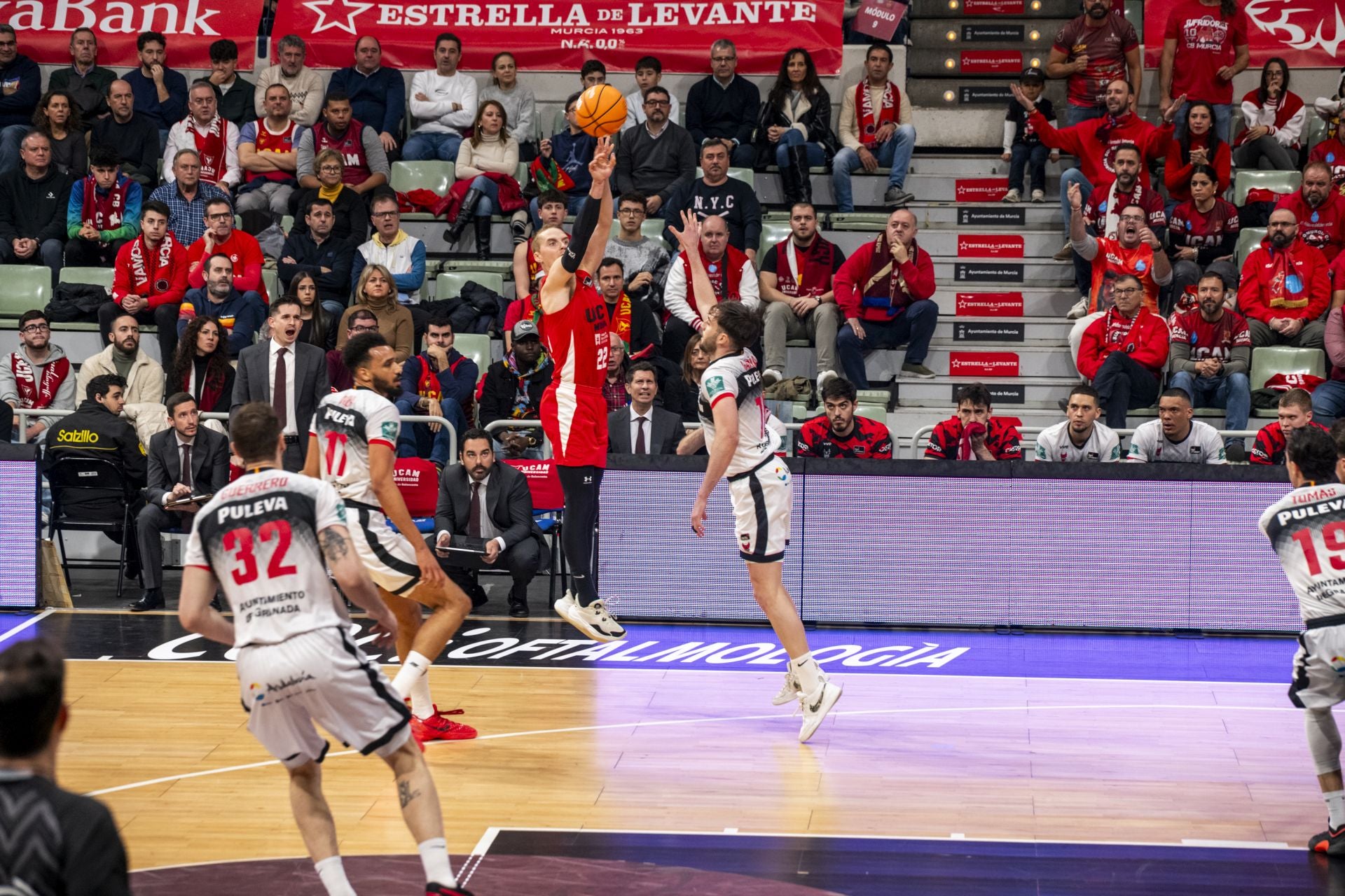 La victoria del UCAM Murcia ante el Granada, en imágenes