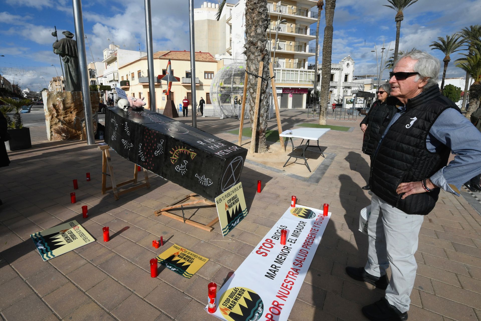 La marcha fúnebre contra la planta de biometano en San Javier, en imágenes