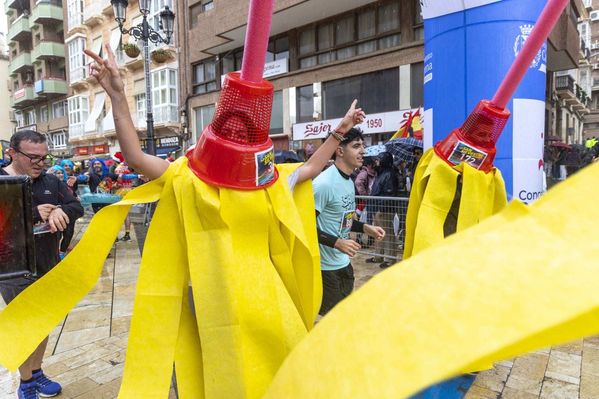 Los disfraces de la San Silvestre de Cartagena 2024, en imágenes