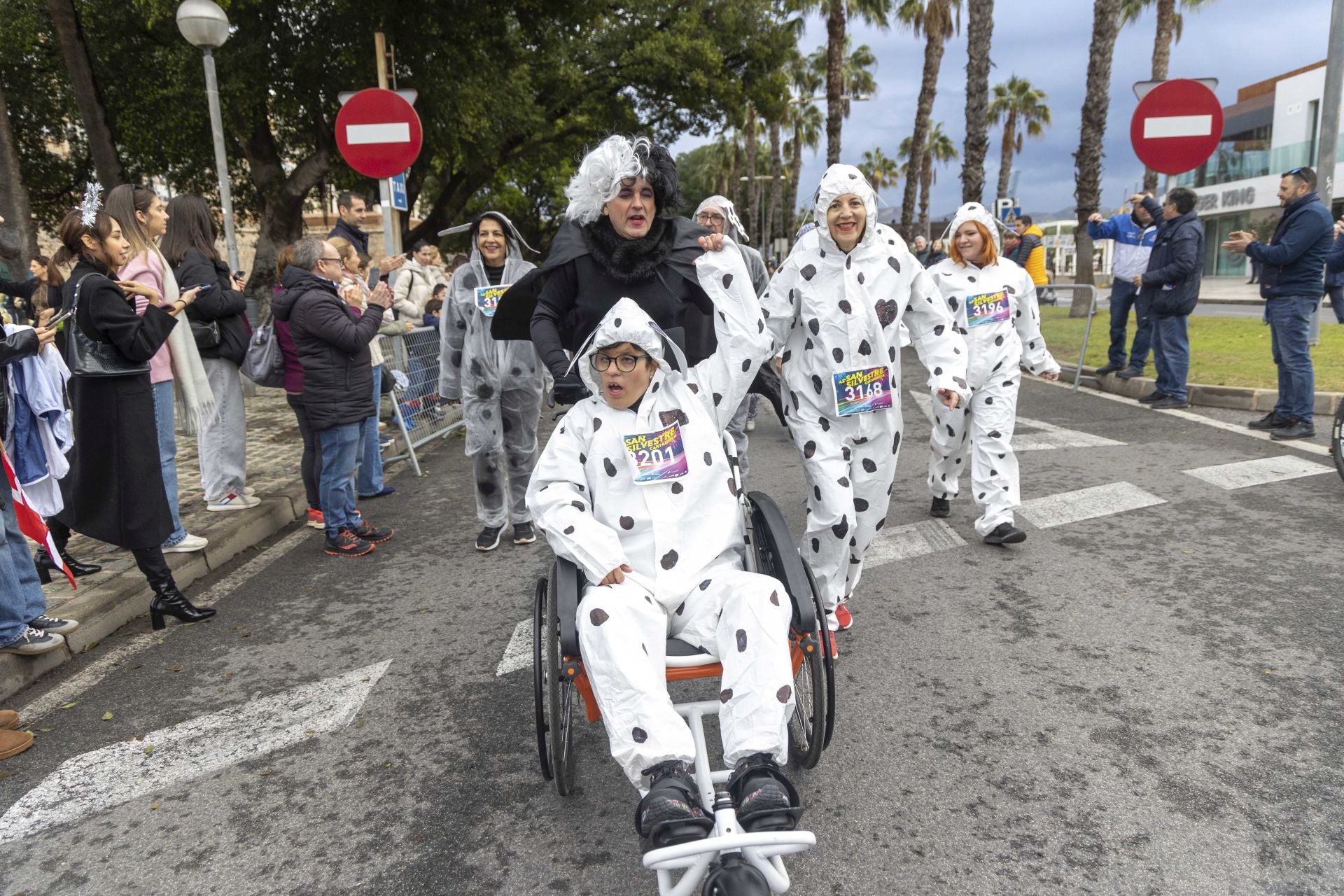 Los disfraces de la San Silvestre de Cartagena 2024, en imágenes