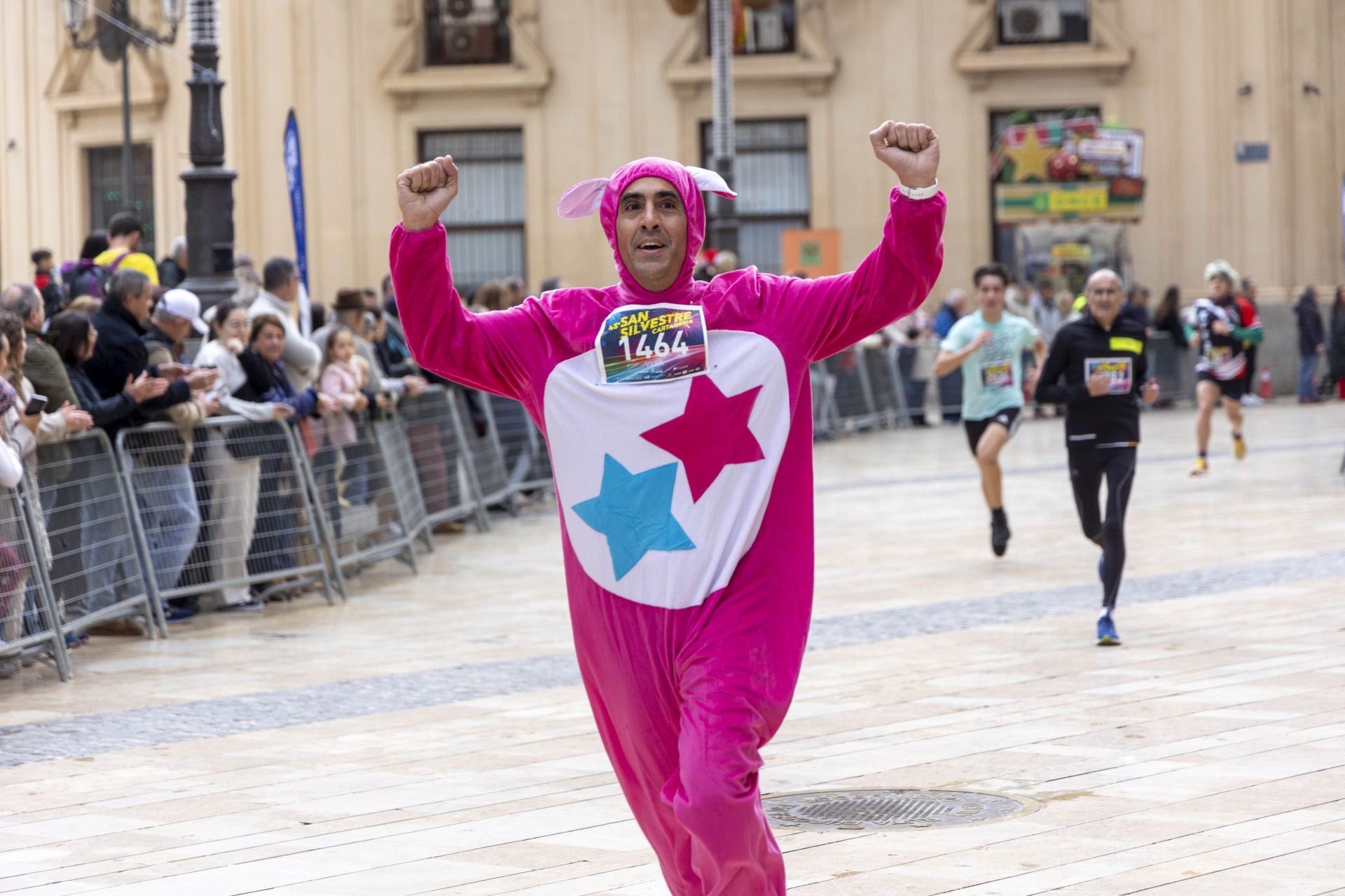 Los disfraces de la San Silvestre de Cartagena 2024, en imágenes