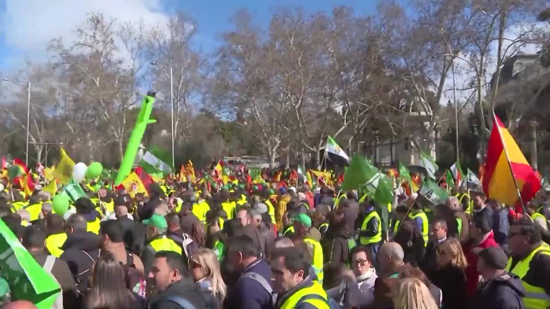Agricultores toman las calles de Madrid contra una PAC que lleva a la ruina al sector agrario