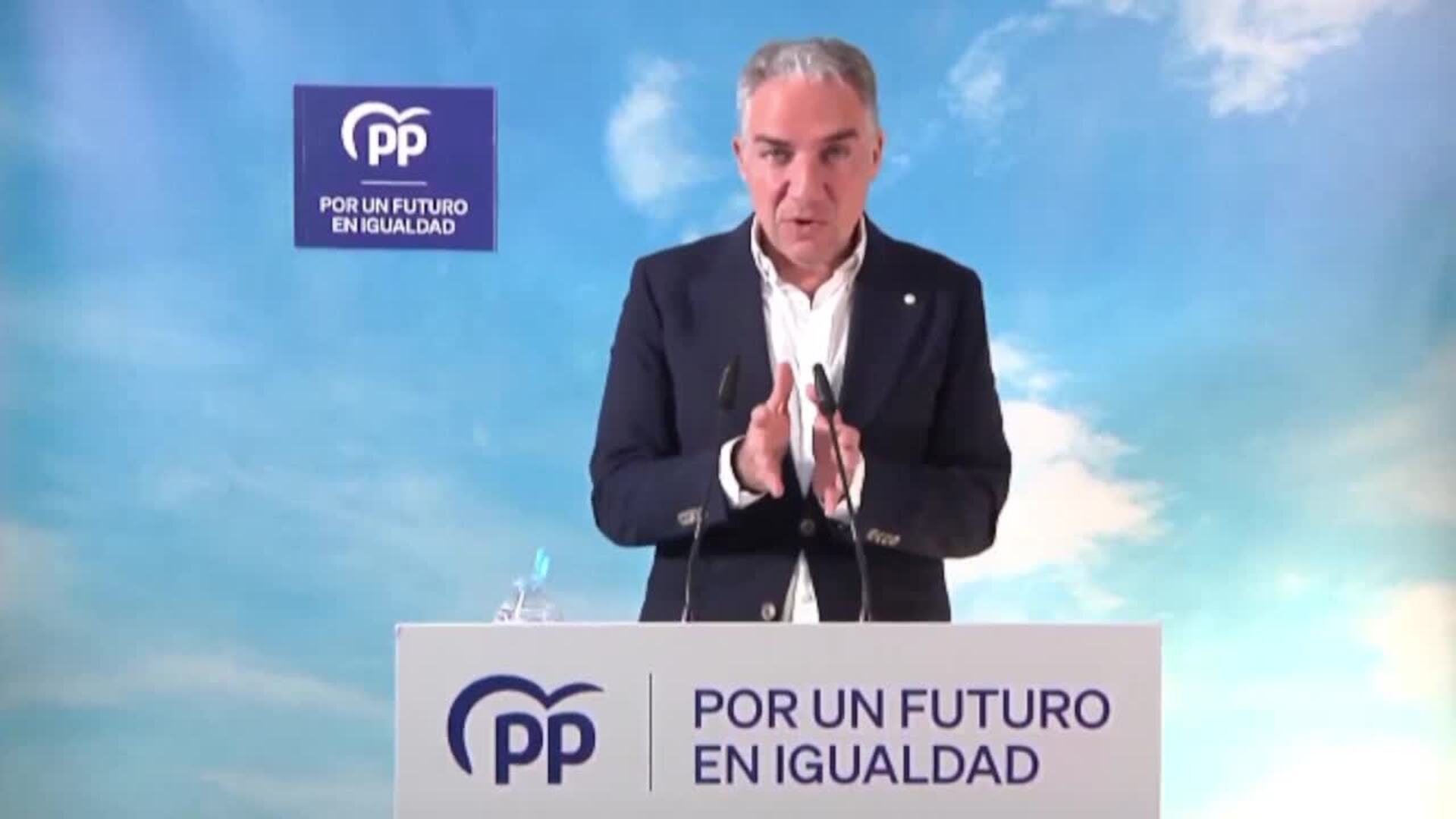 Bendodo dice que Puigdemont se puede presentar a elecciones gracias a Sánchez