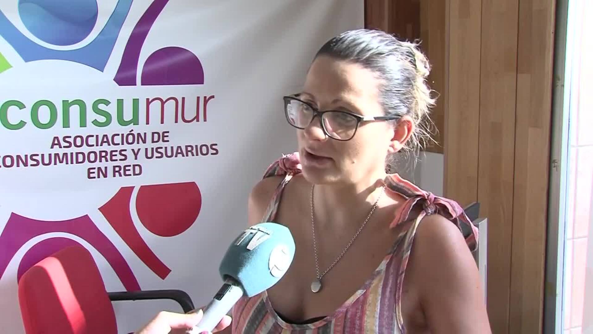 Consumur recomienda comprar el material escolar "de manera escalonada" y comparar precios