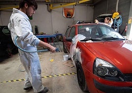 Un estudiante de FP del centro Arsenio Sánchez Navarro, en una imagen de archivo.