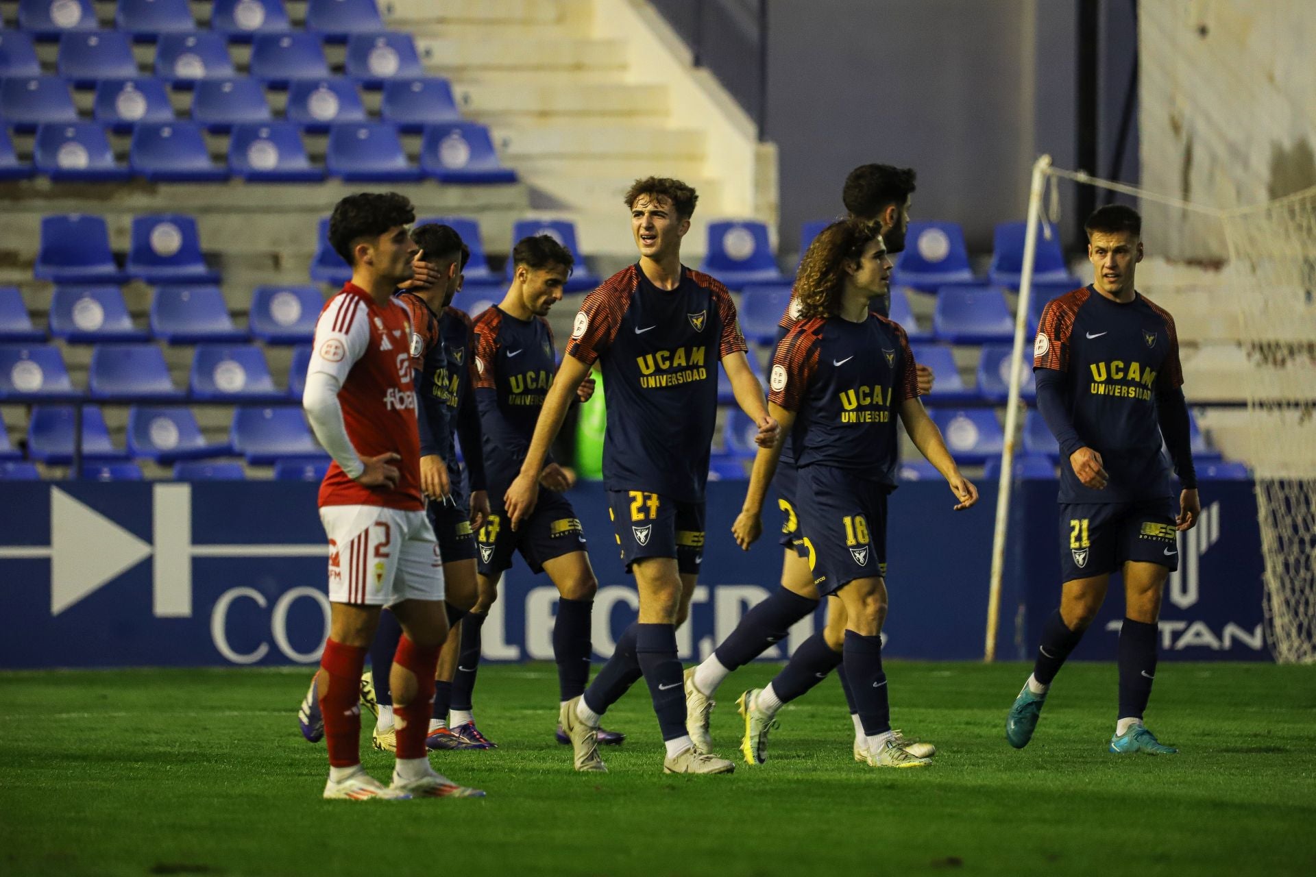 El partido benéfico entre Real Murcia y UCAM, en imágenes