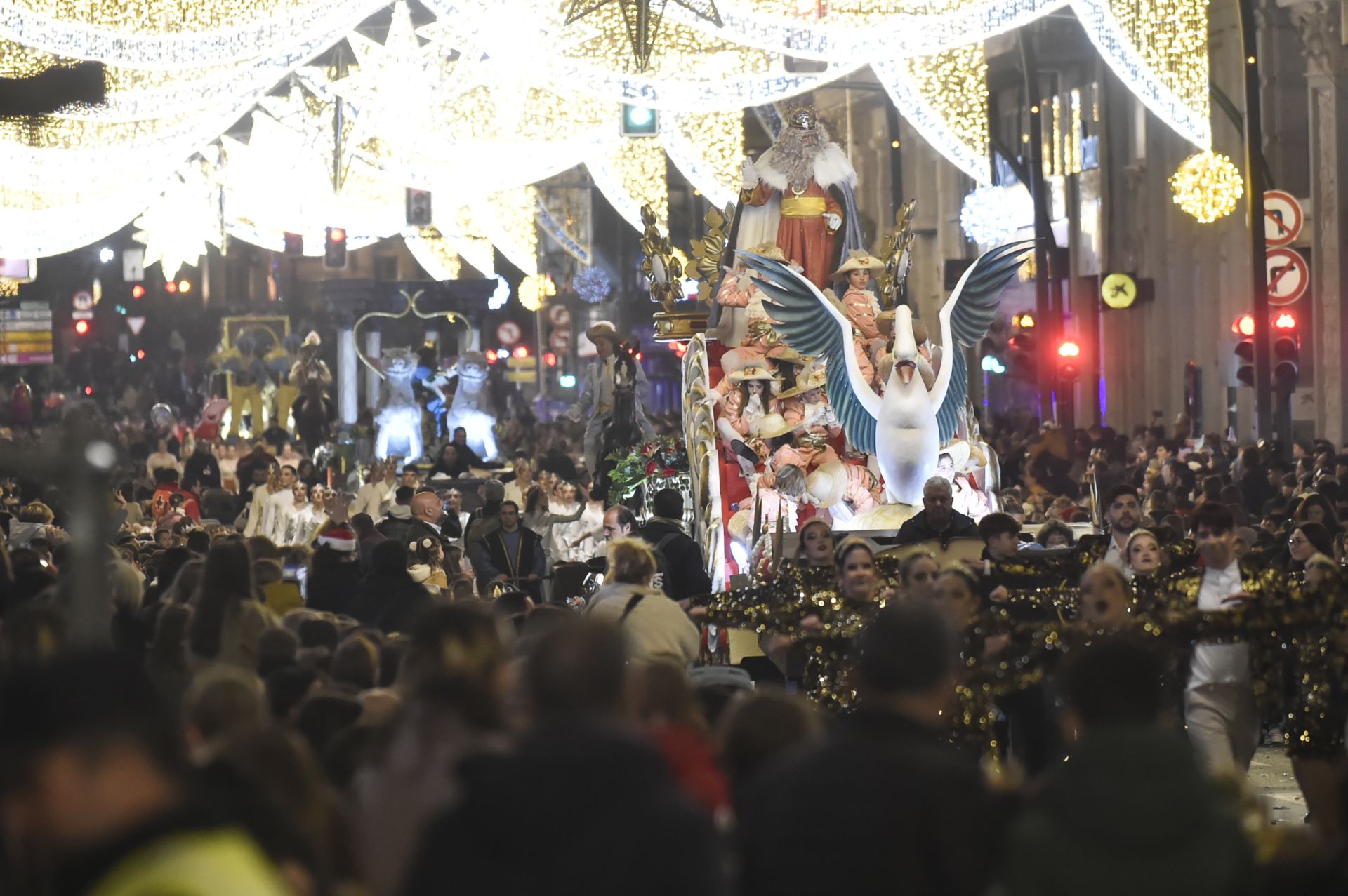 La cabalgata de los Reyes Magos en Murcia, en imágenes