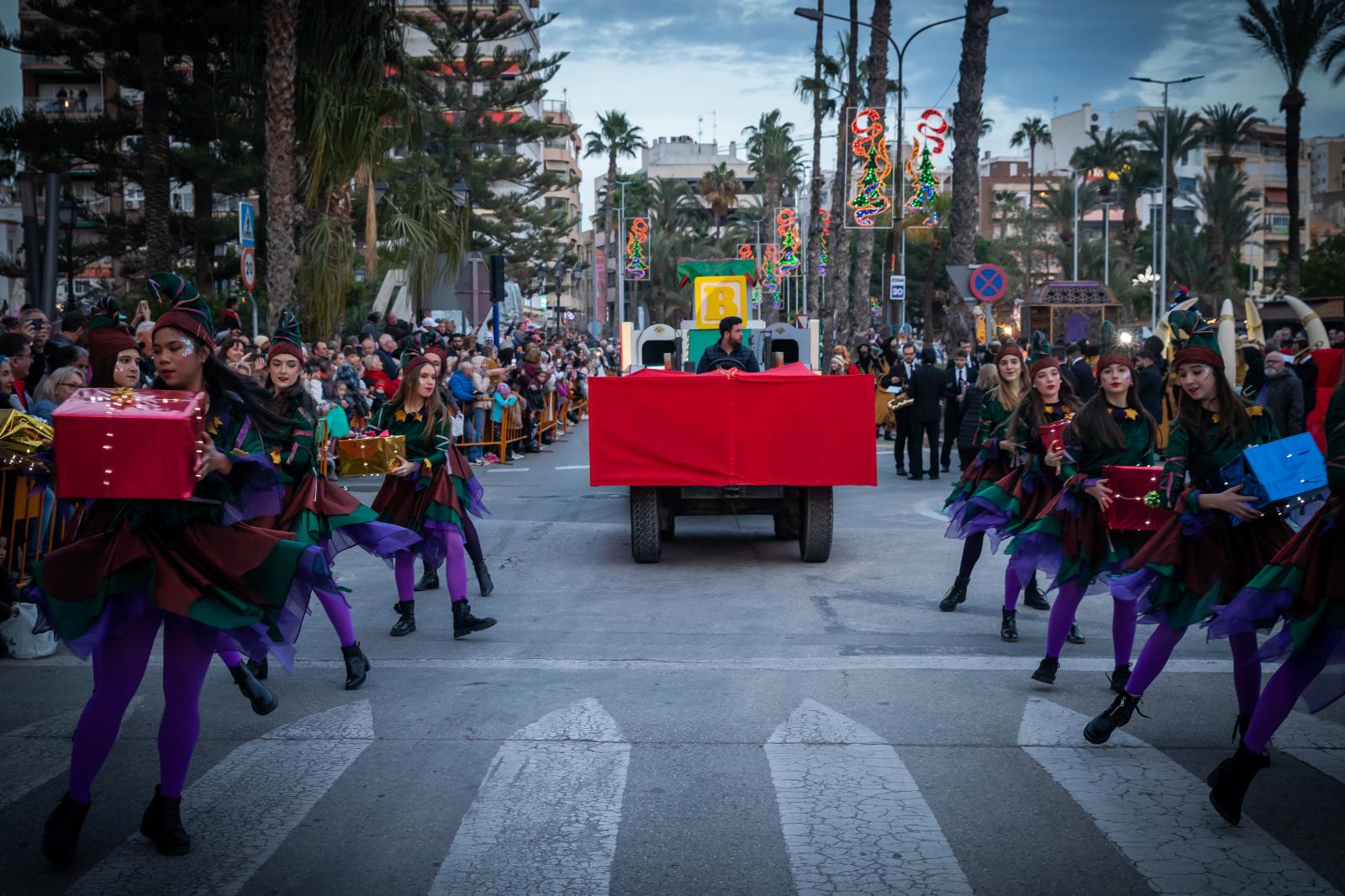 Las imágenes de la cabalgata de Reyes Magos de Torrevieja