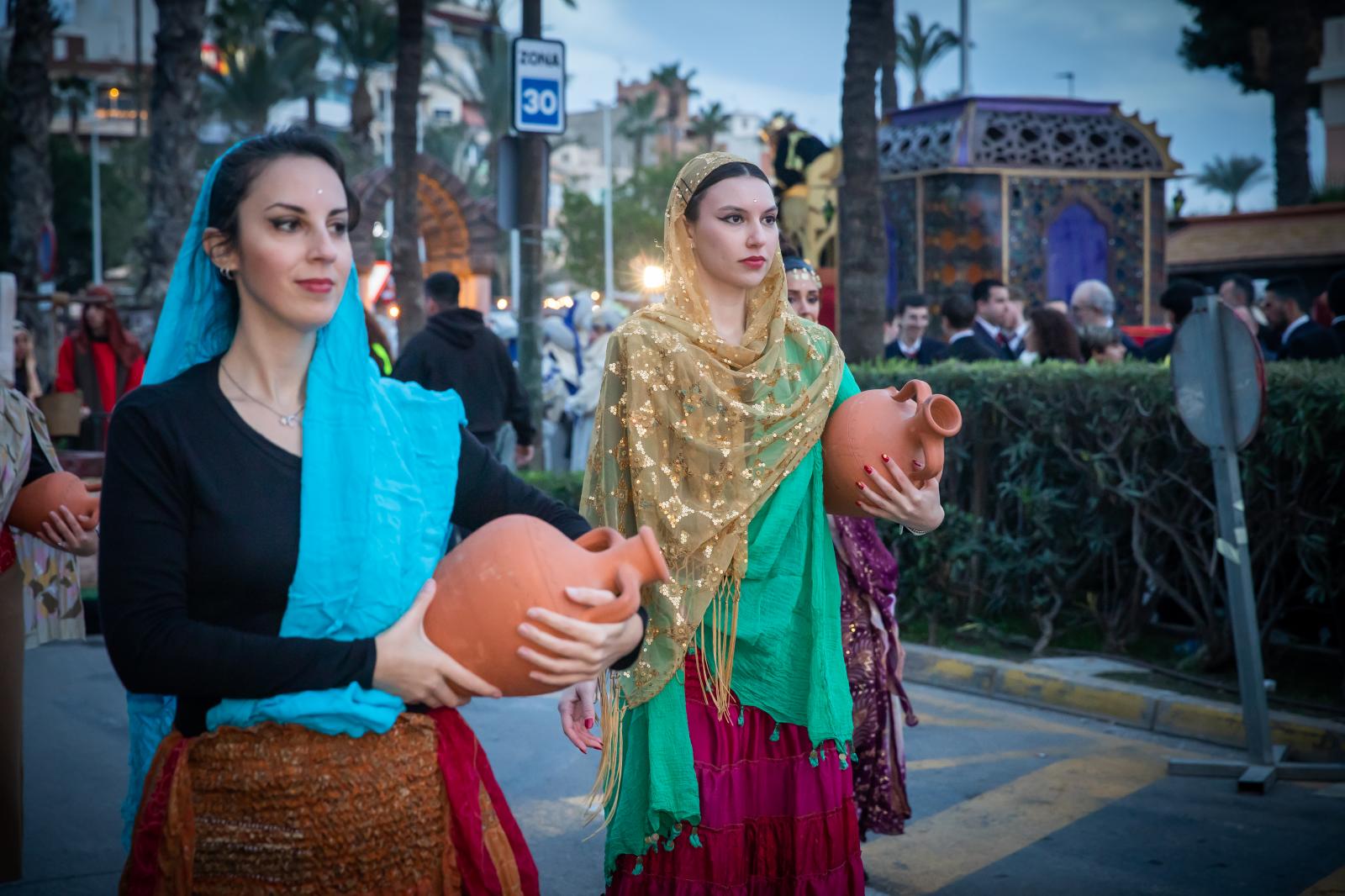 Las imágenes de la cabalgata de Reyes Magos de Torrevieja