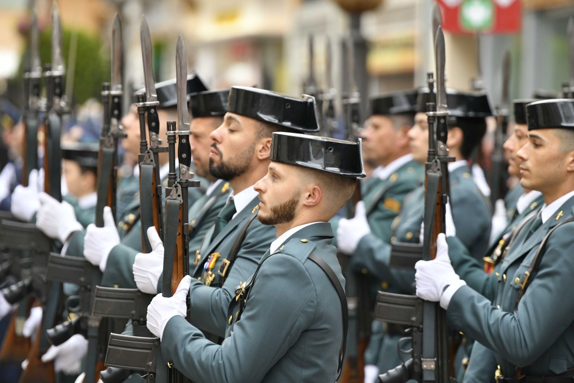 Celebración de la Pascua Militar en Cartagena, en imágenes