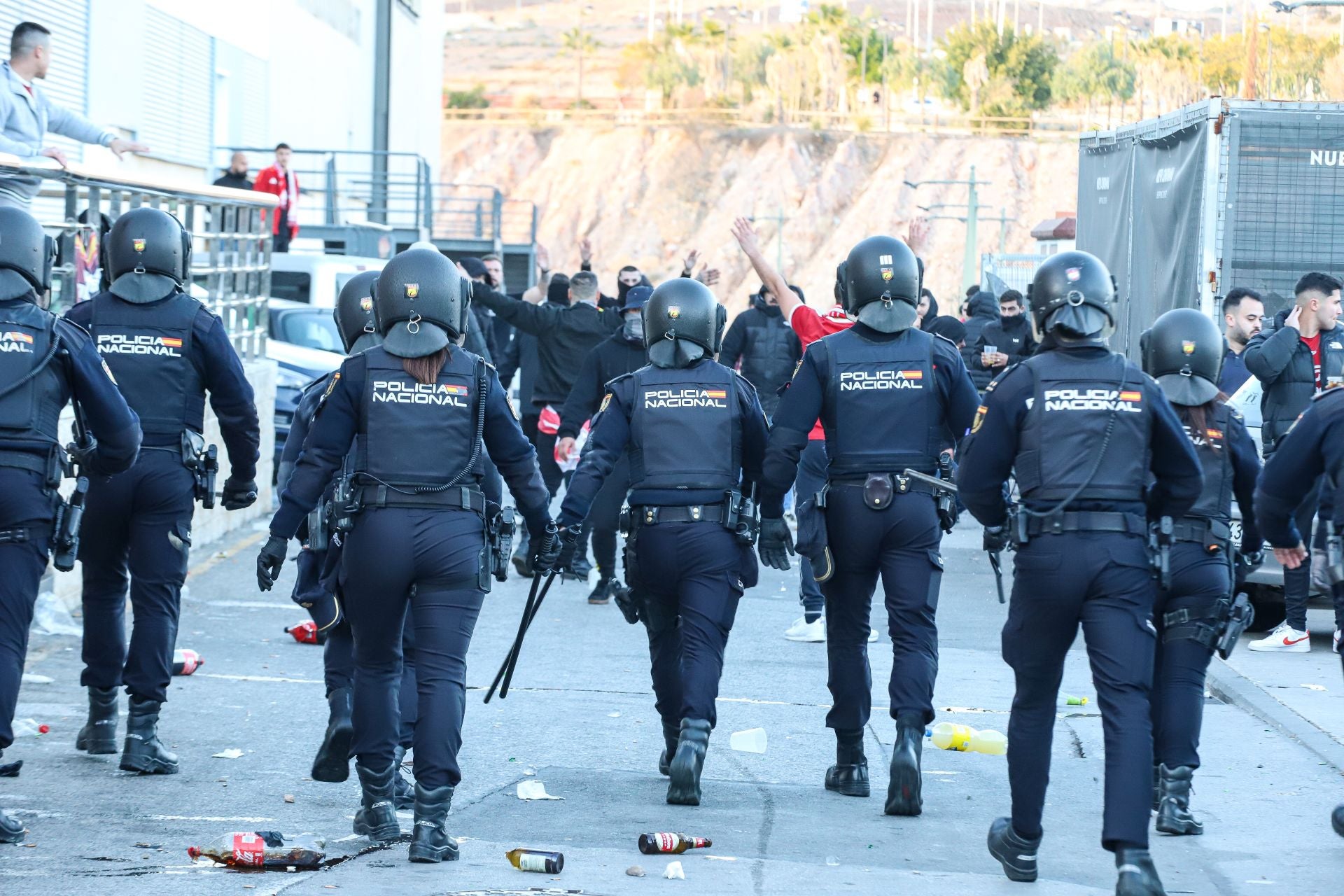 Altercados en la previa del Real Murcia - Hércules, en imágenes