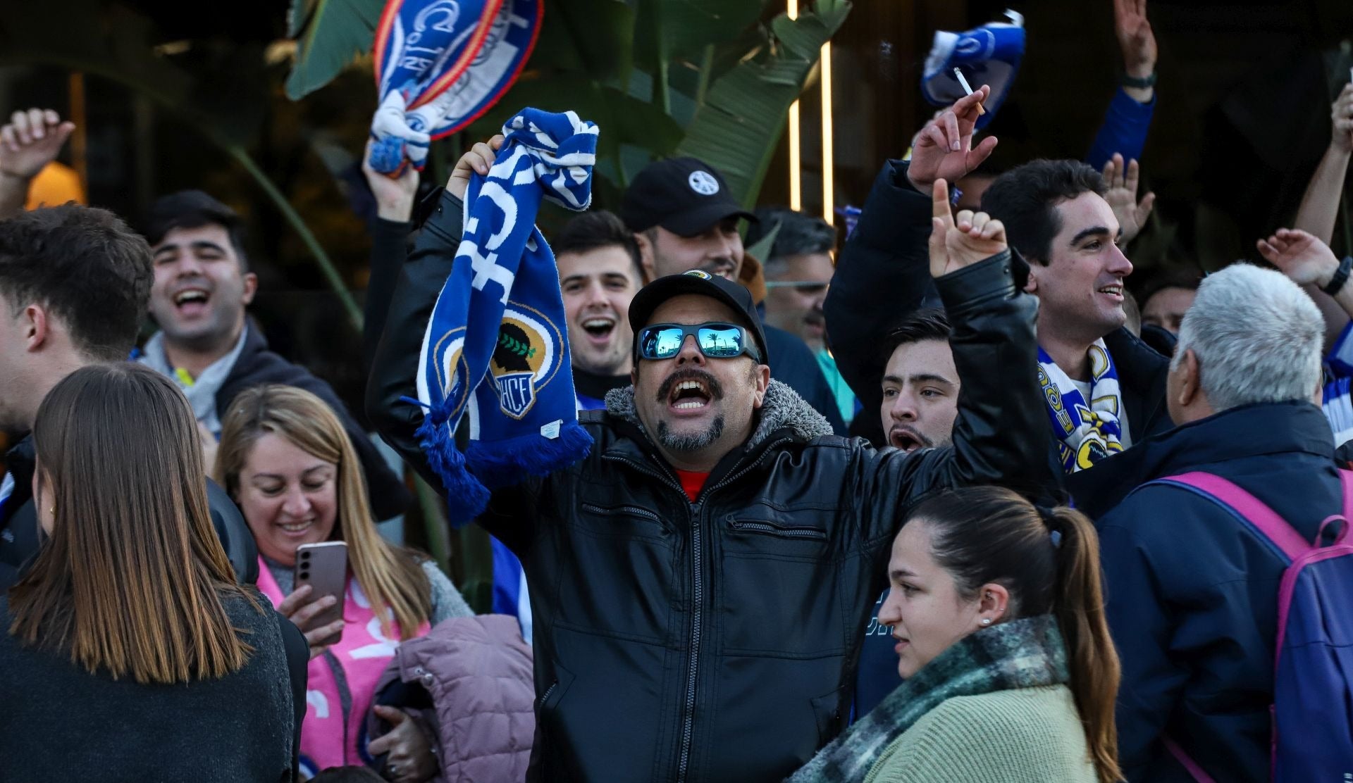 Altercados en la previa del Real Murcia - Hércules, en imágenes