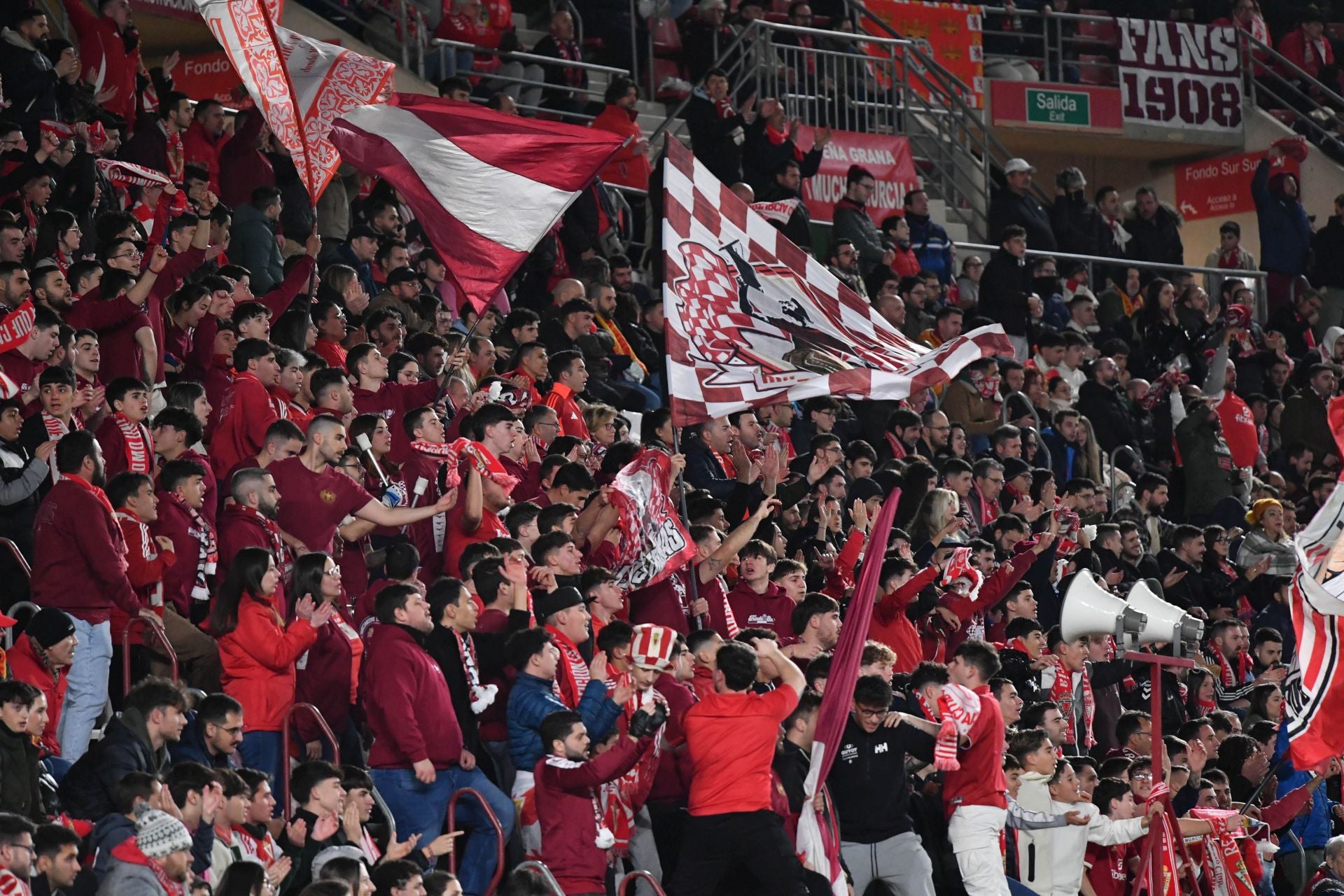 La victoria del Real Murcia frente al Hércules, en imágenes