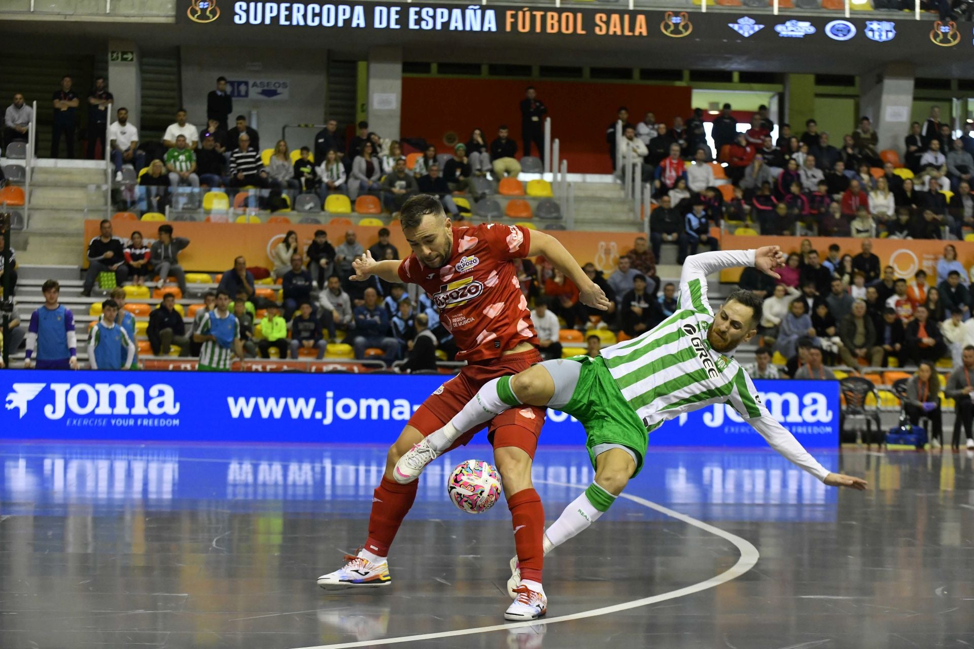 La derrota de ElPozo Murcia frente al Betis, en imágenes