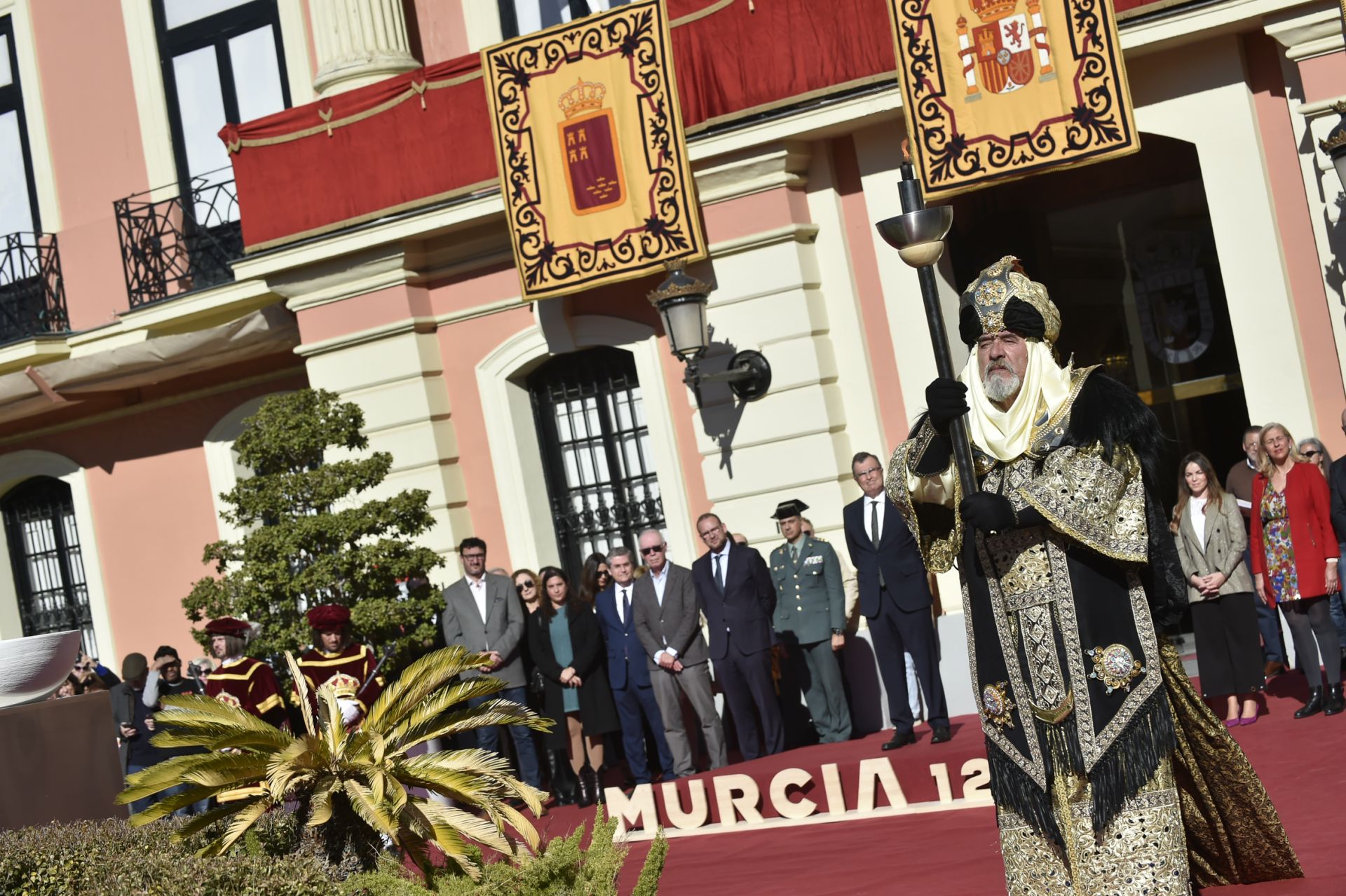 El encendido del pebetero del 1200 aniversario de Murcia y acto inaugural, en imágenes