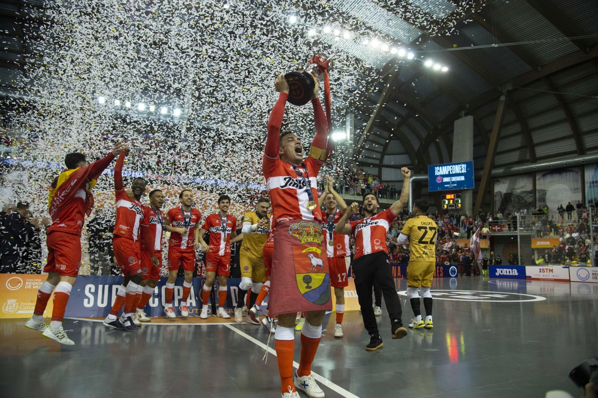 El Jimbee consigue la Supercopa ante el Betis