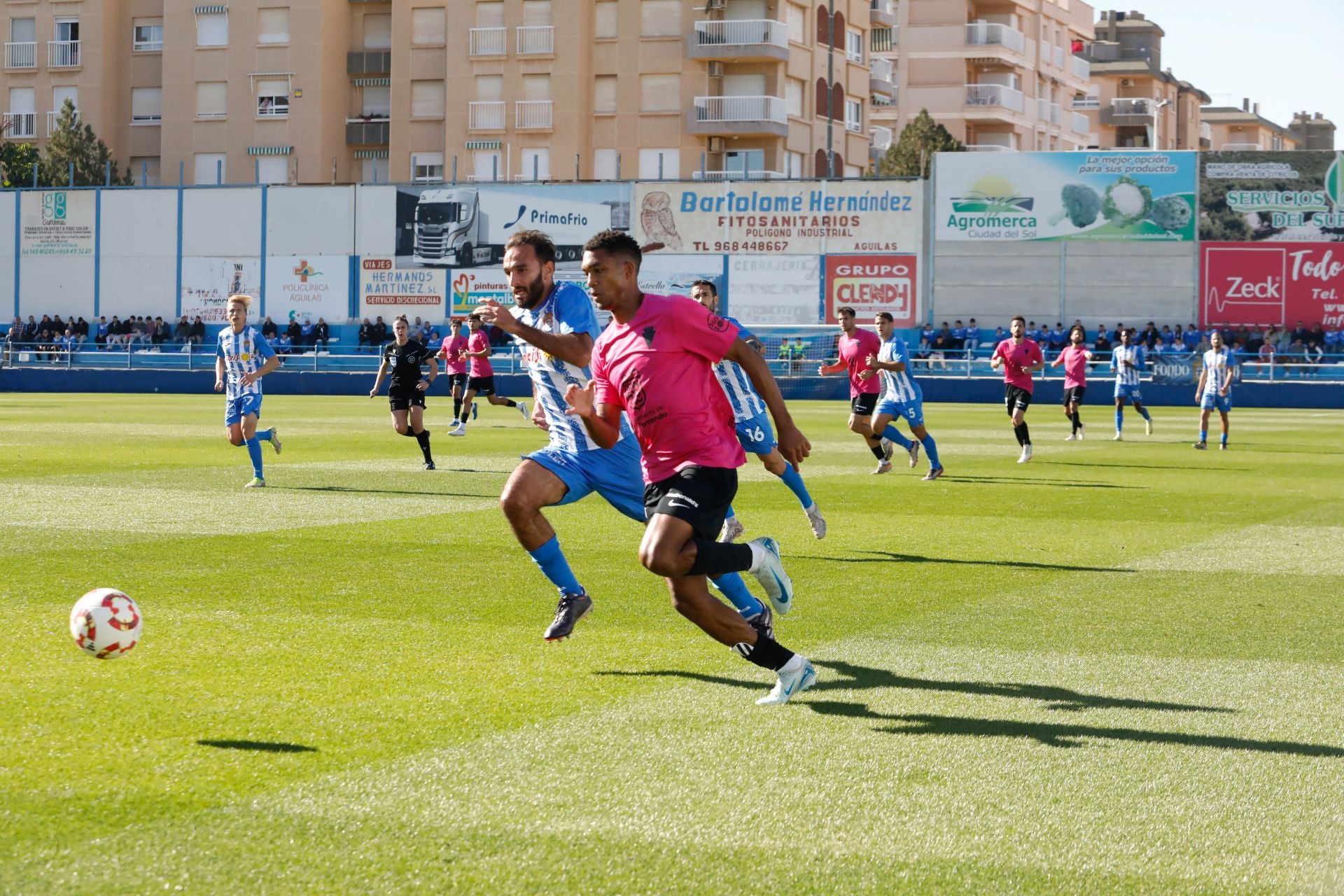 Las imágenes del Águilas-San Fernando (1-1)