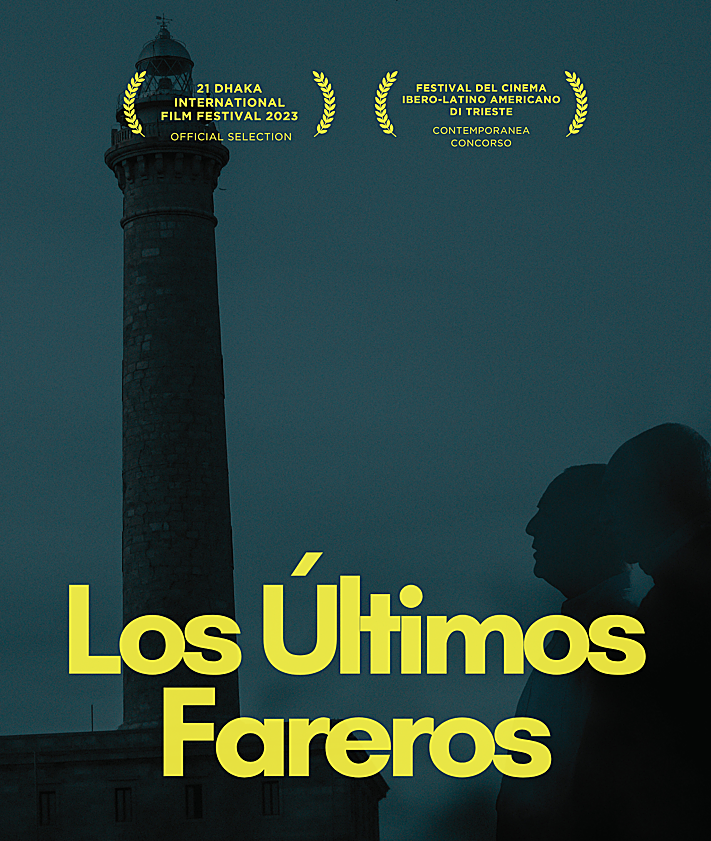 Imagen secundaria 2 - Escenas del rodaje y cartel de 'Los últimos fareros', documental dirigido por Jeanette Conesa Paredes. 