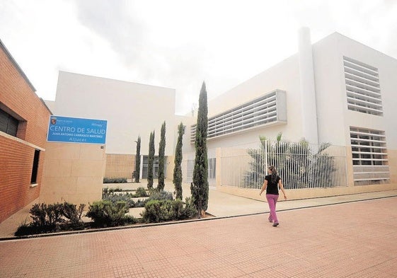 Fachada del centro de salud de Aljucer, en una imagen de archivo.