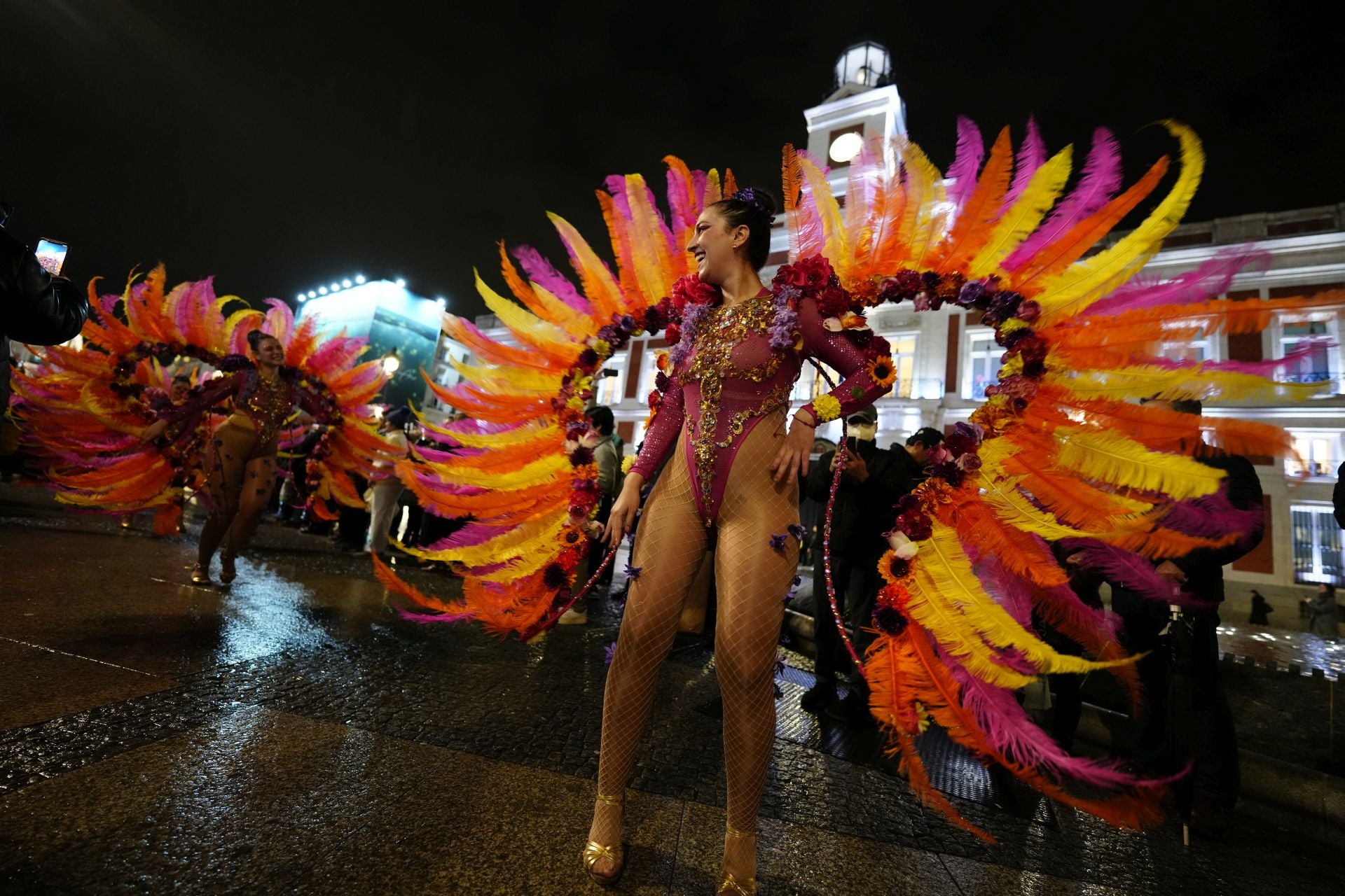 Las imágenes del desfile de Moros y Cristianos, sardineros y huertanos en Madrid