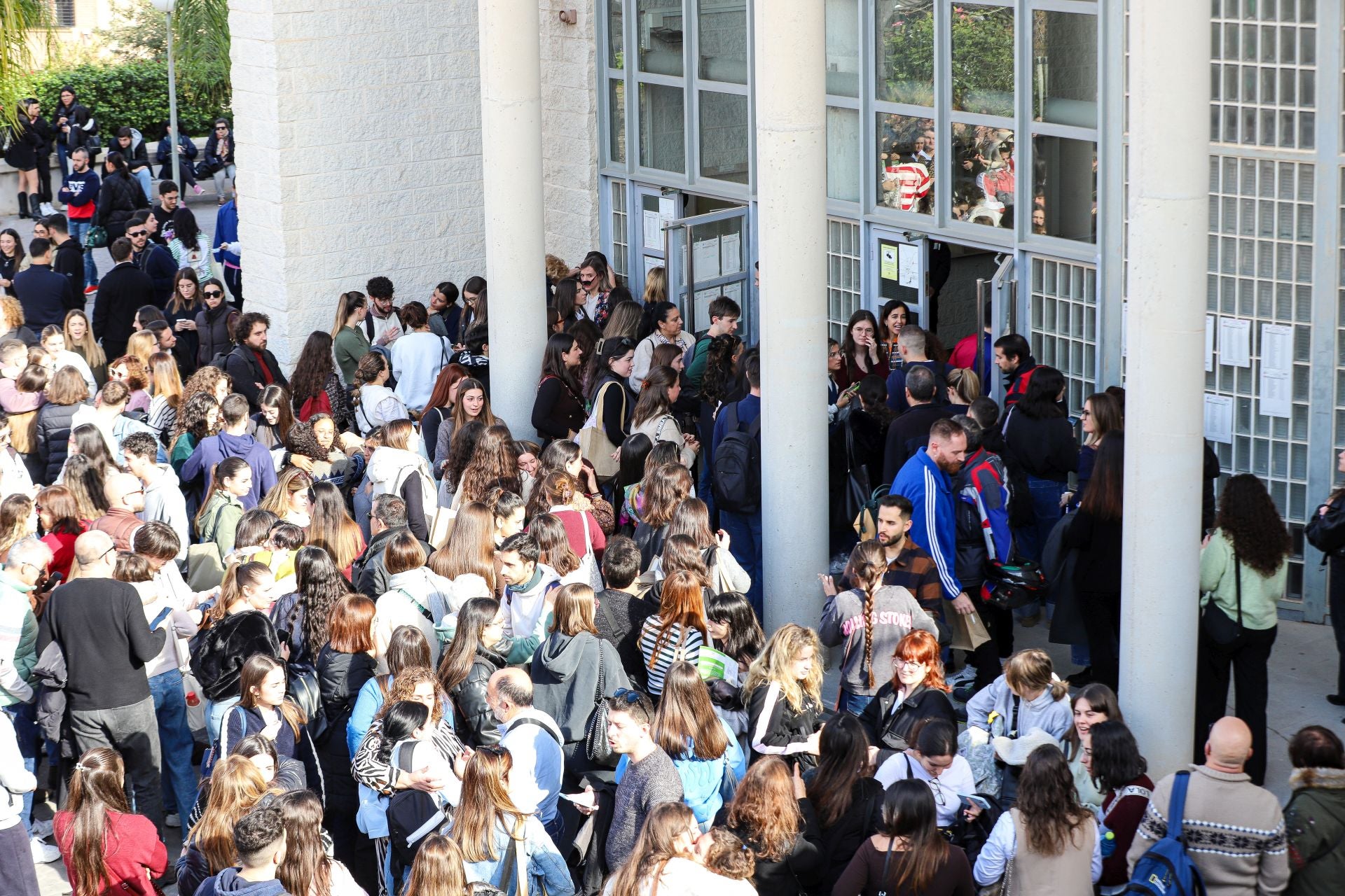 Las pruebas de acceso a la formación sanitaria especializada en la Región de Murcia, en imágenes