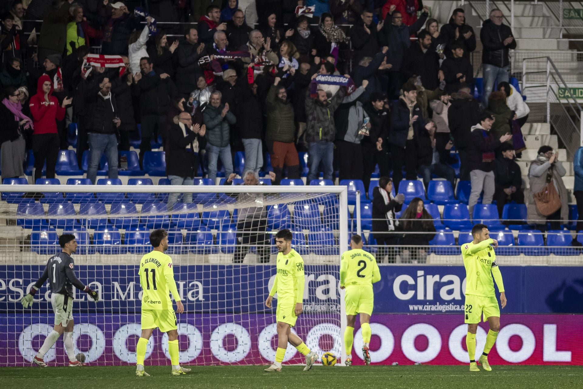 La derrota del Cartagena frente al Huesca, en imágenes