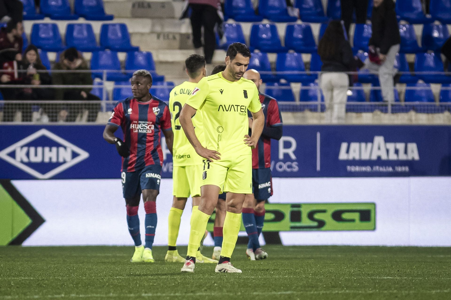 La derrota del Cartagena frente al Huesca, en imágenes