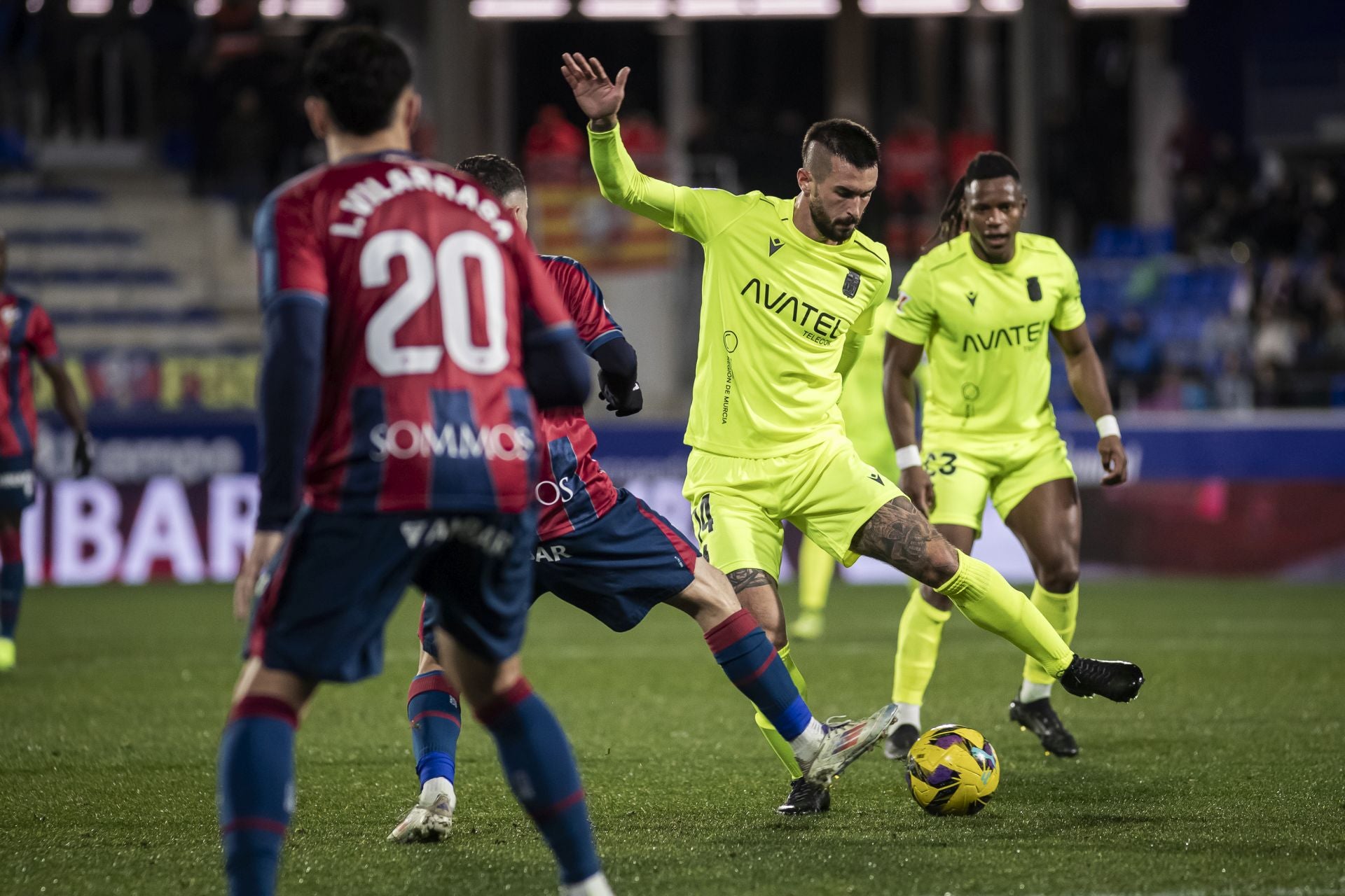 La derrota del Cartagena frente al Huesca, en imágenes